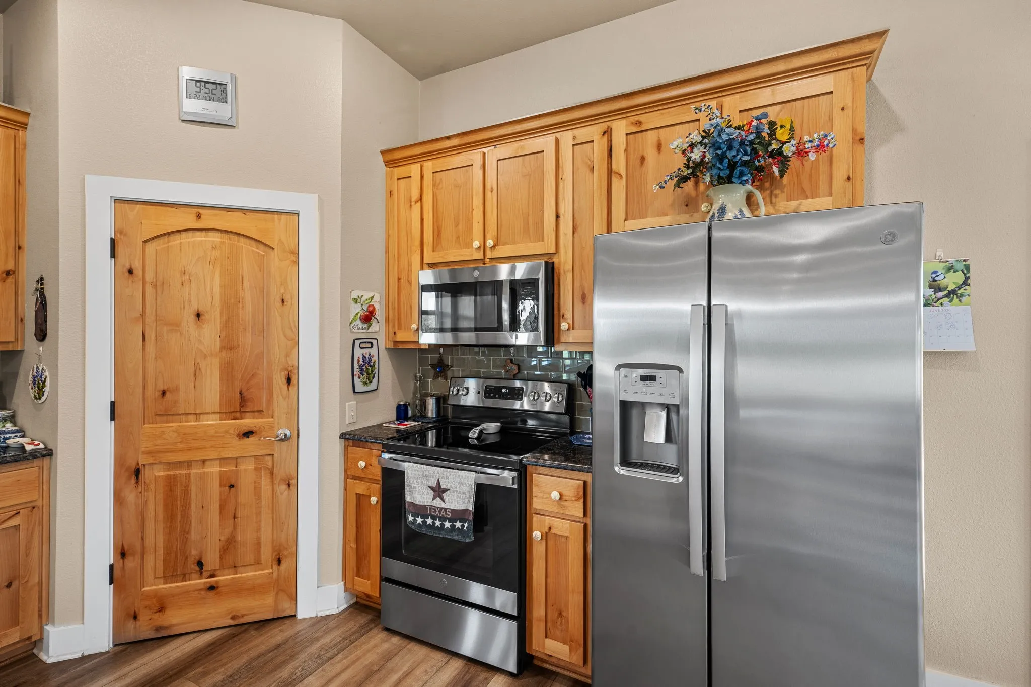 Single Family Residence For Sale in Lampasas County , 1795 County Road 2730, Lometa, Texas 76853, 3 Bedroom, 2 Bathroom, 2 Garage spaces, 1,650 Sqft, built in 2022, mls#21309994, Real Estate Agent in Lometa, Homes For Sale in Lampasas county, Homes For Sale in Lometa, Realtor in Lometa Texas, Real Estate Brokerage Independent Realty Texas, Luminita Cordes Realtor