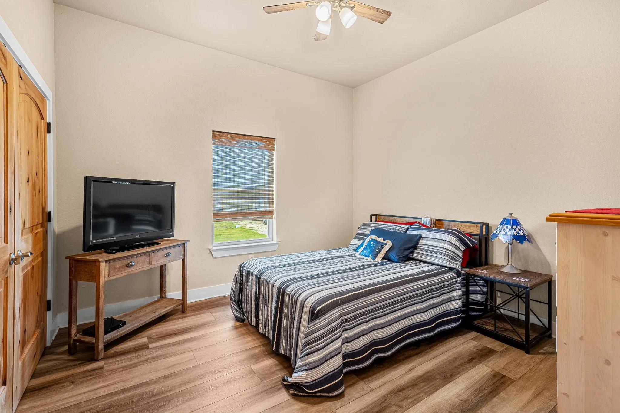 Single Family Residence For Sale in Lampasas County , 1795 County Road 2730, Lometa, Texas 76853, 3 Bedroom, 2 Bathroom, 2 Garage spaces, 1,650 Sqft, built in 2022, mls#21309994, Real Estate Agent in Lometa, Homes For Sale in Lampasas county, Homes For Sale in Lometa, Realtor in Lometa Texas, Real Estate Brokerage Independent Realty Texas, Luminita Cordes Realtor