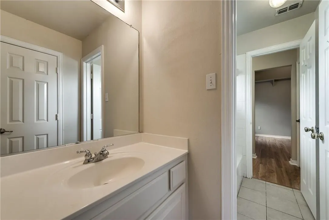Single Family Residence For Rent in Collin County , 9428 Patagonia Lane, Plano, Texas 75025, 5 Bedroom, 4 Bathroom, 2 Garage spaces, 2,874 Sqft, built in 2001, mls#21310638, Real Estate Agent in Plano, Homes For Rent in Collin county, Homes For Rent in Plano, Realtor in Plano Texas, Real Estate Brokerage Independent Realty Texas, Luminita Cordes Realtor