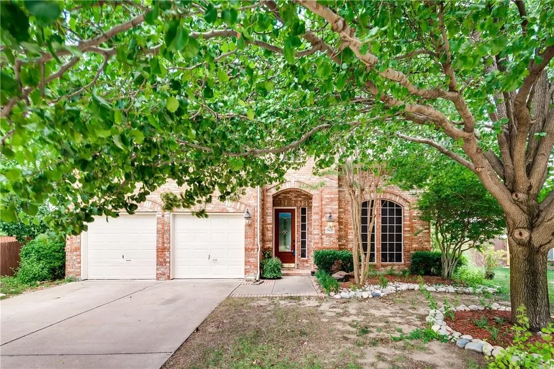 Single Family Residence For Rent in Collin County , 9428 Patagonia Lane, Plano, Texas 75025, 5 Bedroom, 4 Bathroom, 2 Garage spaces, 2,874 Sqft, built in 2001, mls#21310638, Real Estate Agent in Plano, Homes For Rent in Collin county, Homes For Rent in Plano, Realtor in Plano Texas, Real Estate Brokerage Independent Realty Texas, Luminita Cordes Realtor