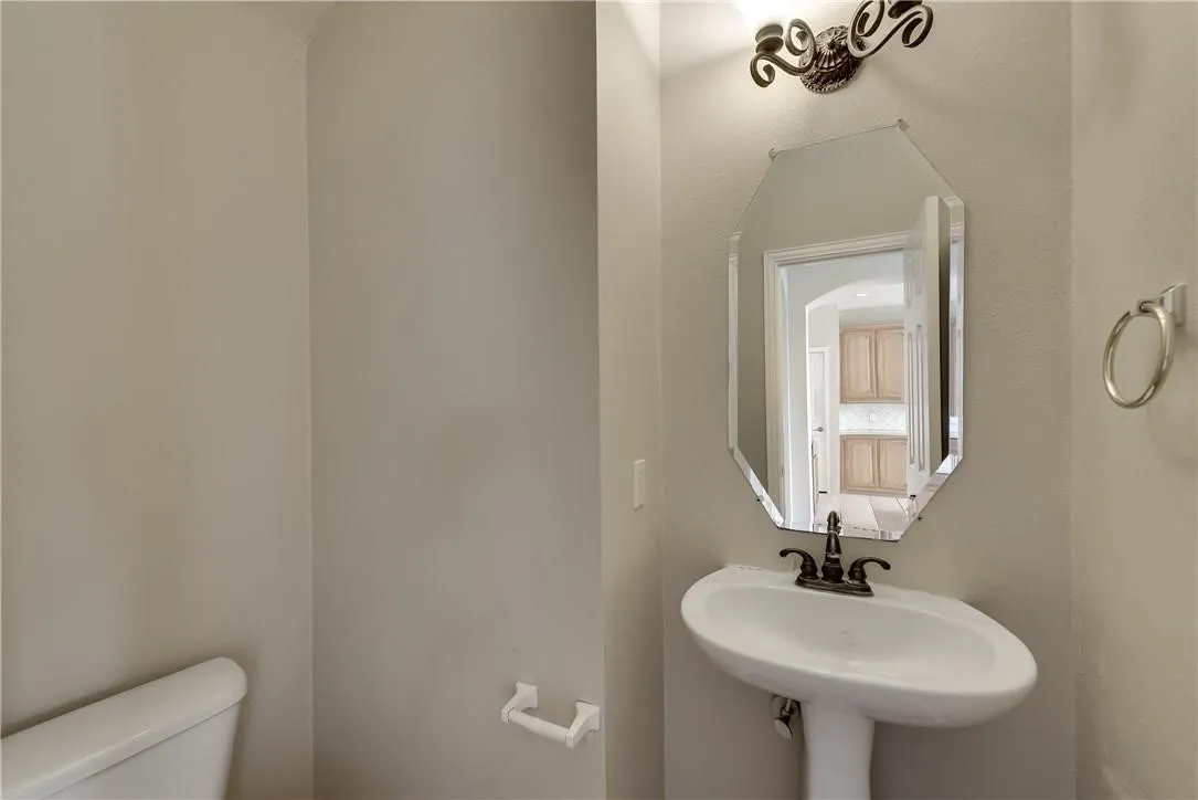 Single Family Residence For Rent in Collin County , 9428 Patagonia Lane, Plano, Texas 75025, 5 Bedroom, 4 Bathroom, 2 Garage spaces, 2,874 Sqft, built in 2001, mls#21310638, Real Estate Agent in Plano, Homes For Rent in Collin county, Homes For Rent in Plano, Realtor in Plano Texas, Real Estate Brokerage Independent Realty Texas, Luminita Cordes Realtor