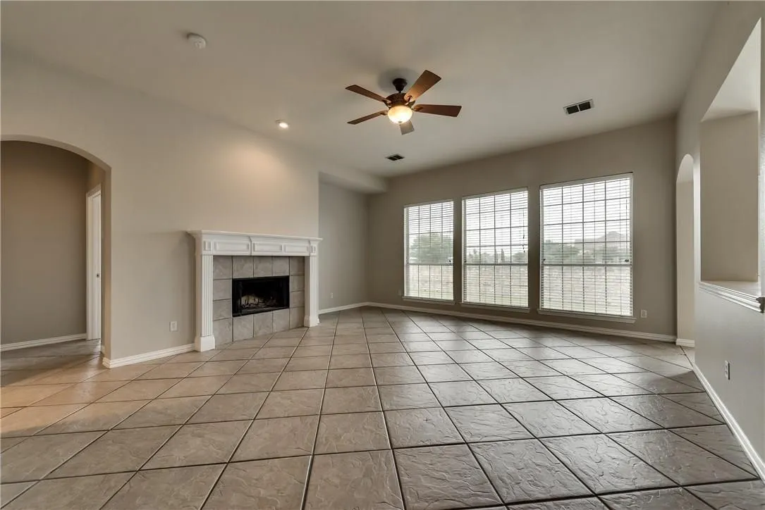 Single Family Residence For Rent in Collin County , 9428 Patagonia Lane, Plano, Texas 75025, 5 Bedroom, 4 Bathroom, 2 Garage spaces, 2,874 Sqft, built in 2001, mls#21310638, Real Estate Agent in Plano, Homes For Rent in Collin county, Homes For Rent in Plano, Realtor in Plano Texas, Real Estate Brokerage Independent Realty Texas, Luminita Cordes Realtor