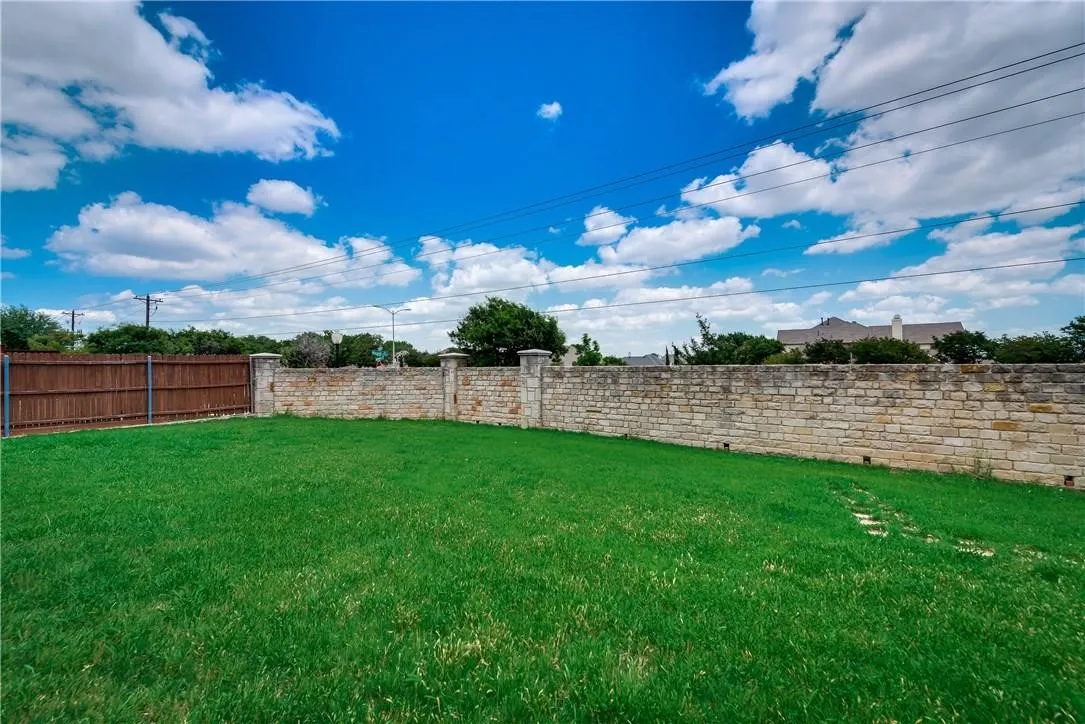 Single Family Residence For Rent in Collin County , 9428 Patagonia Lane, Plano, Texas 75025, 5 Bedroom, 4 Bathroom, 2 Garage spaces, 2,874 Sqft, built in 2001, mls#21310638, Real Estate Agent in Plano, Homes For Rent in Collin county, Homes For Rent in Plano, Realtor in Plano Texas, Real Estate Brokerage Independent Realty Texas, Luminita Cordes Realtor