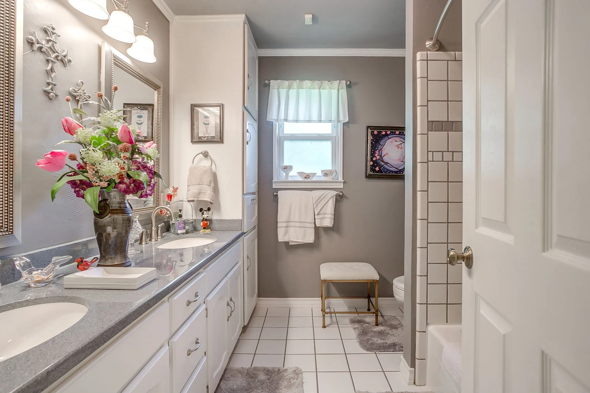 Single Family Residence For Sale in Johnson County , 922 Highland Drive, Cleburne, Texas 76033, 3 Bedroom, 2 Bathroom, 2 Garage spaces, 2,632 Sqft, built in 1977, mls#21310674, Real Estate Agent in Cleburne, Homes For Sale in Johnson county, Homes For Sale in Cleburne, Realtor in Cleburne Texas, Real Estate Brokerage Independent Realty Texas, Luminita Cordes Realtor