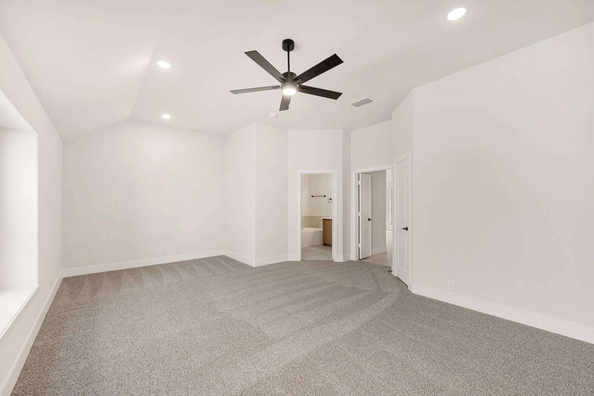Single Family Residence For Sale in Collin County , 806 Alder Drive, Lavon, Texas 75166, 4 Bedroom, 3 Bathroom, 2 Garage spaces, 2,454 Sqft, built in 2026, mls#21311647, Real Estate Agent in Lavon, Homes For Sale in Collin county, Homes For Sale in Lavon, Realtor in Lavon Texas, Real Estate Brokerage Independent Realty Texas, Luminita Cordes Realtor
