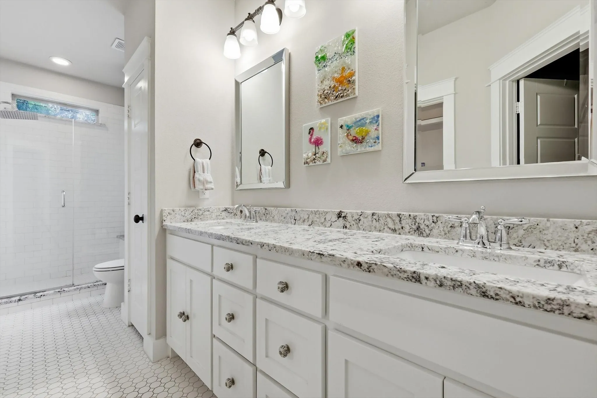 Single Family Residence For Sale in Collin County , 1302 Lela Street, Mc Kinney, Texas 75069, 3 Bedroom, 3 Bathroom, 2 Garage spaces, 2,178 Sqft, built in 2018, mls#21310612, Real Estate Agent in Mc Kinney, Homes For Sale in Collin county, Homes For Sale in Mc Kinney, Realtor in Mc Kinney Texas, Real Estate Brokerage Independent Realty Texas, Luminita Cordes Realtor
