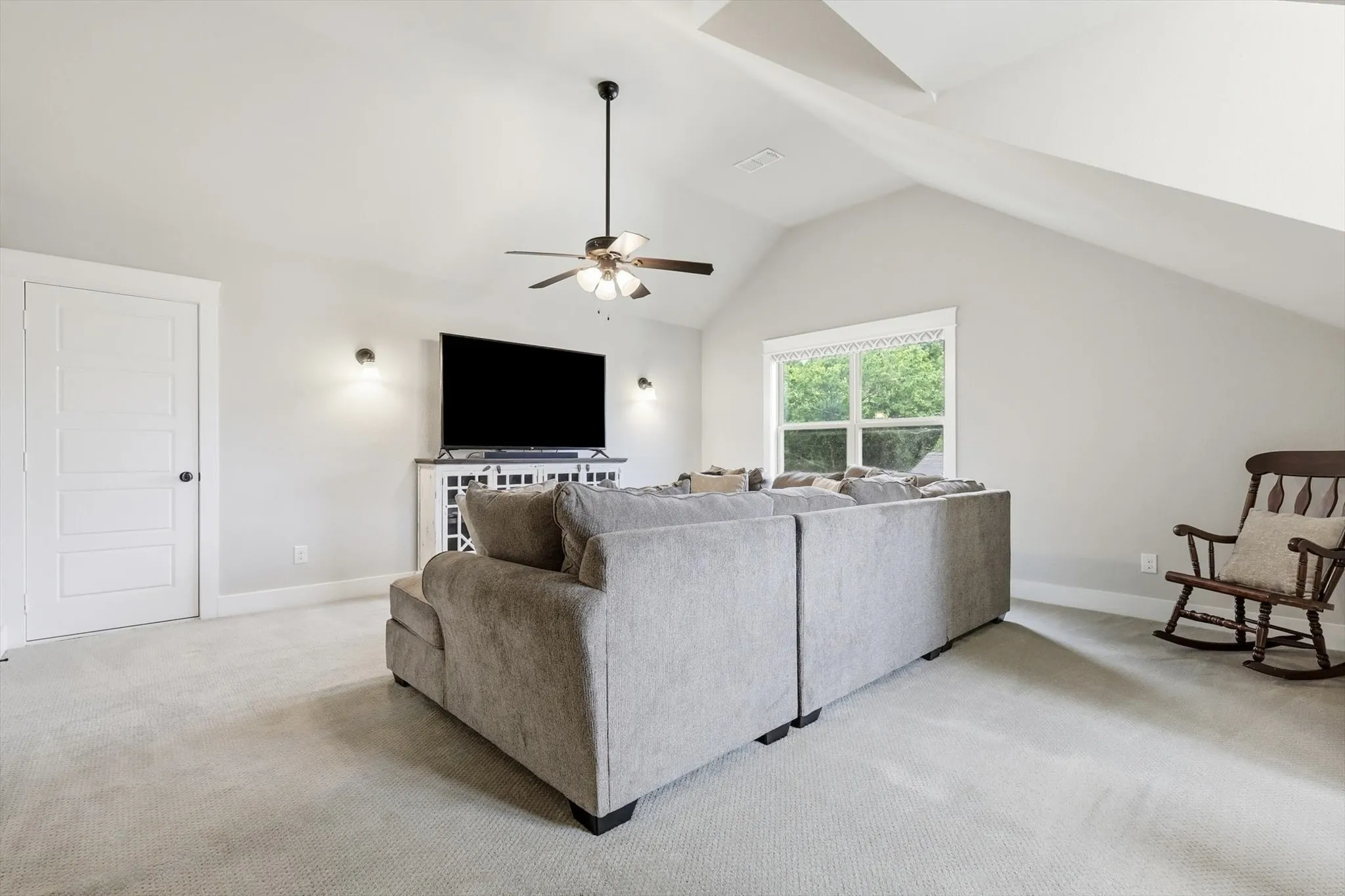 Single Family Residence For Sale in Collin County , 1302 Lela Street, Mc Kinney, Texas 75069, 3 Bedroom, 3 Bathroom, 2 Garage spaces, 2,178 Sqft, built in 2018, mls#21310612, Real Estate Agent in Mc Kinney, Homes For Sale in Collin county, Homes For Sale in Mc Kinney, Realtor in Mc Kinney Texas, Real Estate Brokerage Independent Realty Texas, Luminita Cordes Realtor