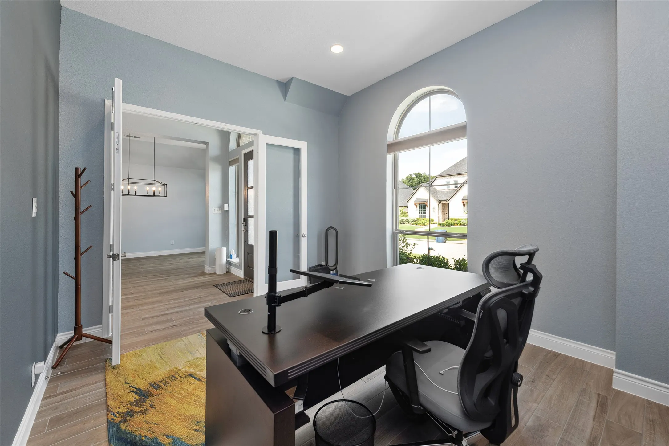Single Family Residence For Sale in Denton County , 7013 Salmon Springs Drive, Argyle, Texas 76226, 4 Bedroom, 4 Bathroom, 3 Garage spaces, 3,746 Sqft, built in 2021, mls#21296276, Real Estate Agent in Argyle, Homes For Sale in Denton county, Homes For Sale in Argyle, Realtor in Argyle Texas, Real Estate Brokerage Independent Realty Texas, Luminita Cordes Realtor