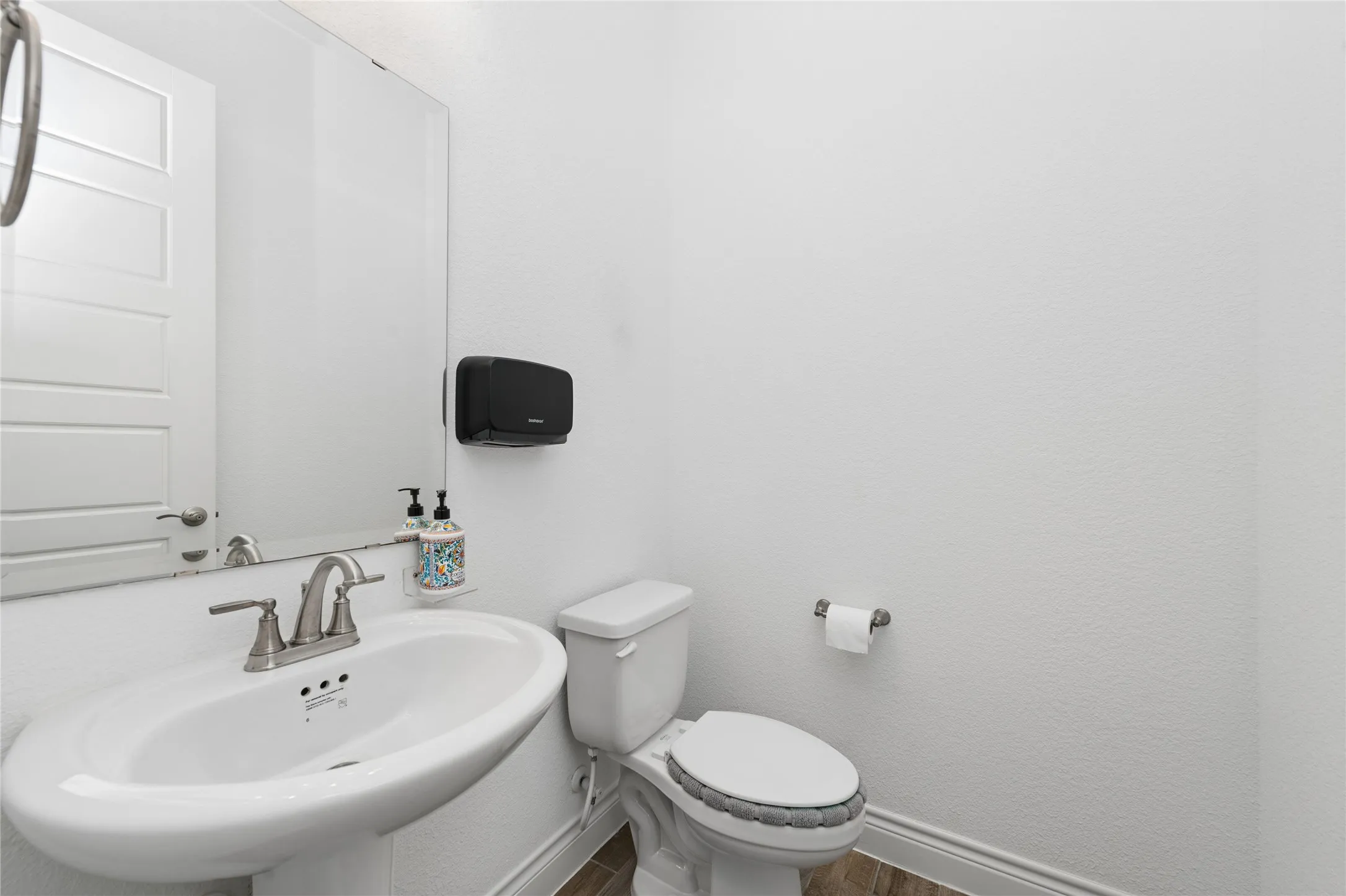 Single Family Residence For Sale in Denton County , 7013 Salmon Springs Drive, Argyle, Texas 76226, 4 Bedroom, 4 Bathroom, 3 Garage spaces, 3,746 Sqft, built in 2021, mls#21296276, Real Estate Agent in Argyle, Homes For Sale in Denton county, Homes For Sale in Argyle, Realtor in Argyle Texas, Real Estate Brokerage Independent Realty Texas, Luminita Cordes Realtor