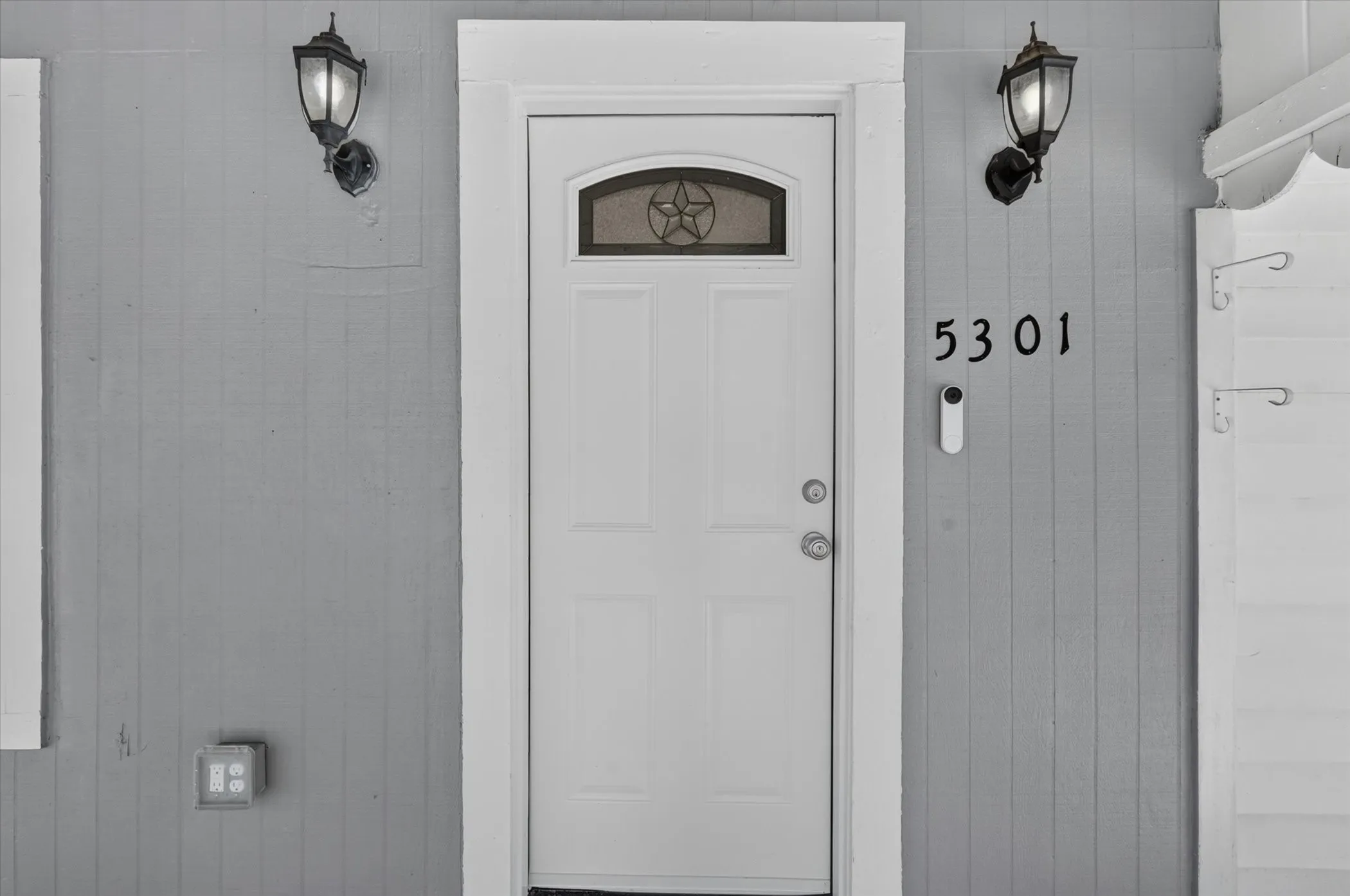 Single Family Residence For Rent in Tarrant County , 5301 Scoggins Street, Sansom Park, Texas 76114, 3 Bedroom, 2 Bathroom, Garage spaces, 1,453 Sqft, built in 1945, mls#21311678, Real Estate Agent in Sansom Park, Homes For Rent in Tarrant county, Homes For Rent in Sansom Park, Realtor in Sansom Park Texas, Real Estate Brokerage Independent Realty Texas, Luminita Cordes Realtor