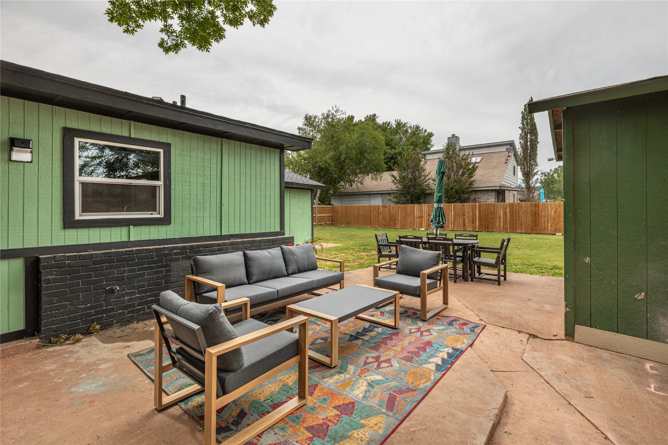Single Family Residence For Rent in Taylor County , 2601 N Willis Street, Abilene, Texas 79603, 4 Bedroom, 3 Bathroom, Garage spaces, 2,678 Sqft, built in 1970, mls#21311698, Real Estate Agent in Abilene, Homes For Rent in Taylor county, Homes For Rent in Abilene, Realtor in Abilene Texas, Real Estate Brokerage Independent Realty Texas, Luminita Cordes Realtor