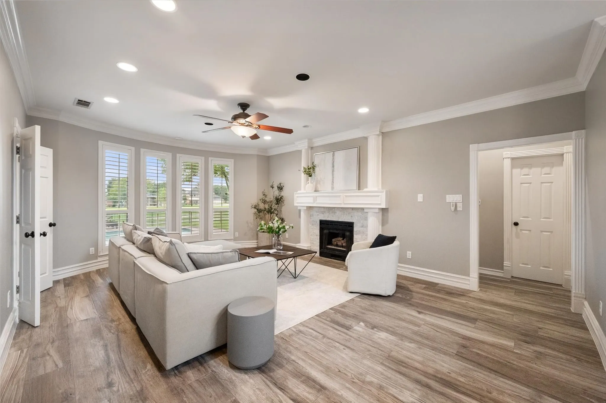 Single Family Residence For Sale in Tarrant County , 1398 Fairhaven Drive, Mansfield, Texas 76063, 4 Bedroom, 3 Bathroom, 2 Garage spaces, 3,050 Sqft, built in 1992, mls#21296602, Real Estate Agent in Mansfield, Homes For Sale in Tarrant county, Homes For Sale in Mansfield, Realtor in Mansfield Texas, Real Estate Brokerage Independent Realty Texas, Luminita Cordes Realtor