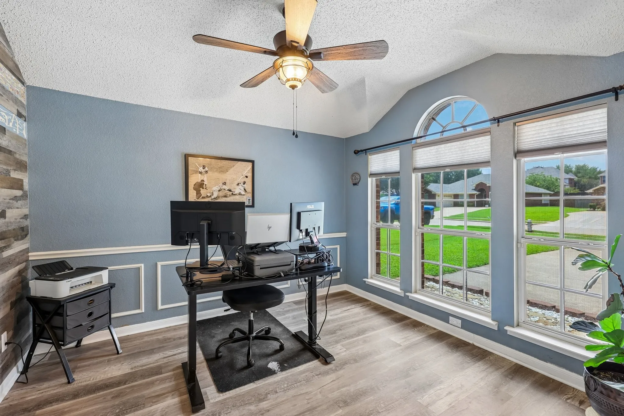 Single Family Residence For Sale in Collin County , 1711 Rushing Way, Wylie, Texas 75098, 3 Bedroom, 2 Bathroom, 2 Garage spaces, 1,869 Sqft, built in 2003, Price $379,000, mls#21288737, Real Estate Agent in Wylie, Homes For Sale in Collin county, Homes For Sale in Wylie, Realtor in Wylie Texas, Real Estate Brokerage Independent Realty Texas, Luminita Cordes Realtor