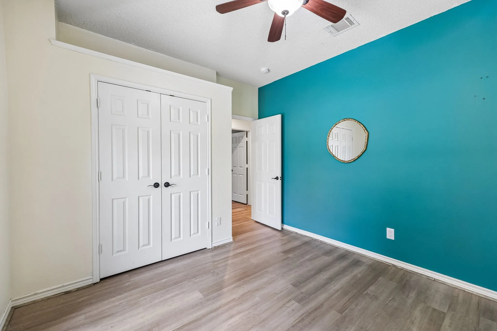 Single Family Residence For Sale in Collin County , 1711 Rushing Way, Wylie, Texas 75098, 3 Bedroom, 2 Bathroom, 2 Garage spaces, 1,869 Sqft, built in 2003, Price $379,000, mls#21288737, Real Estate Agent in Wylie, Homes For Sale in Collin county, Homes For Sale in Wylie, Realtor in Wylie Texas, Real Estate Brokerage Independent Realty Texas, Luminita Cordes Realtor