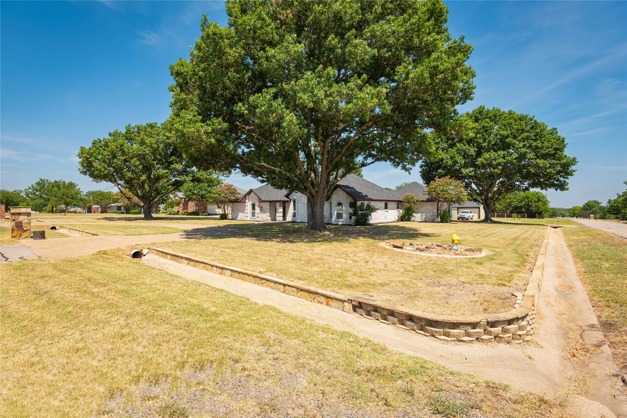 Corner lot