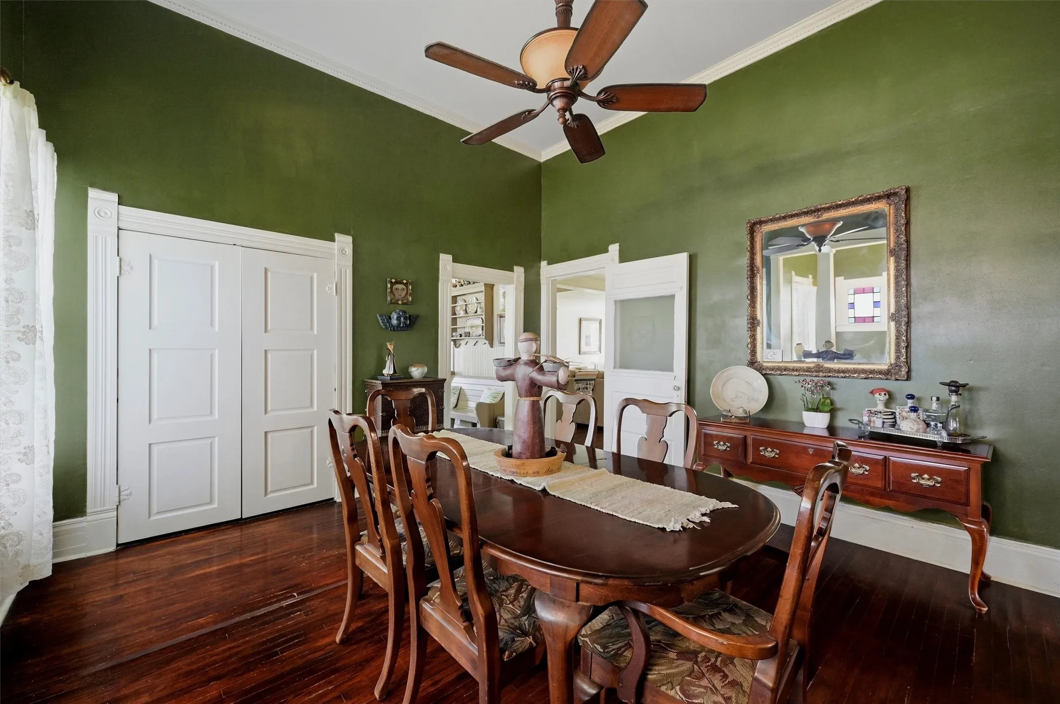 Single Family Residence For Sale in Collin County , 202 E Main Street, Celina, Texas 75009, 3 Bedrooms, 2 Bathrooms, Garage spaces, 2,392 Sqft, built in 1915, Price $1,800,000, mls#21269325, Real Estate Agent in Celina, Homes For Sale in Collin county, Homes For Sale in Celina, Realtor in Celina Texas, Real Estate Brokerage Independent Realty Texas, Luminita Cordes Realtor