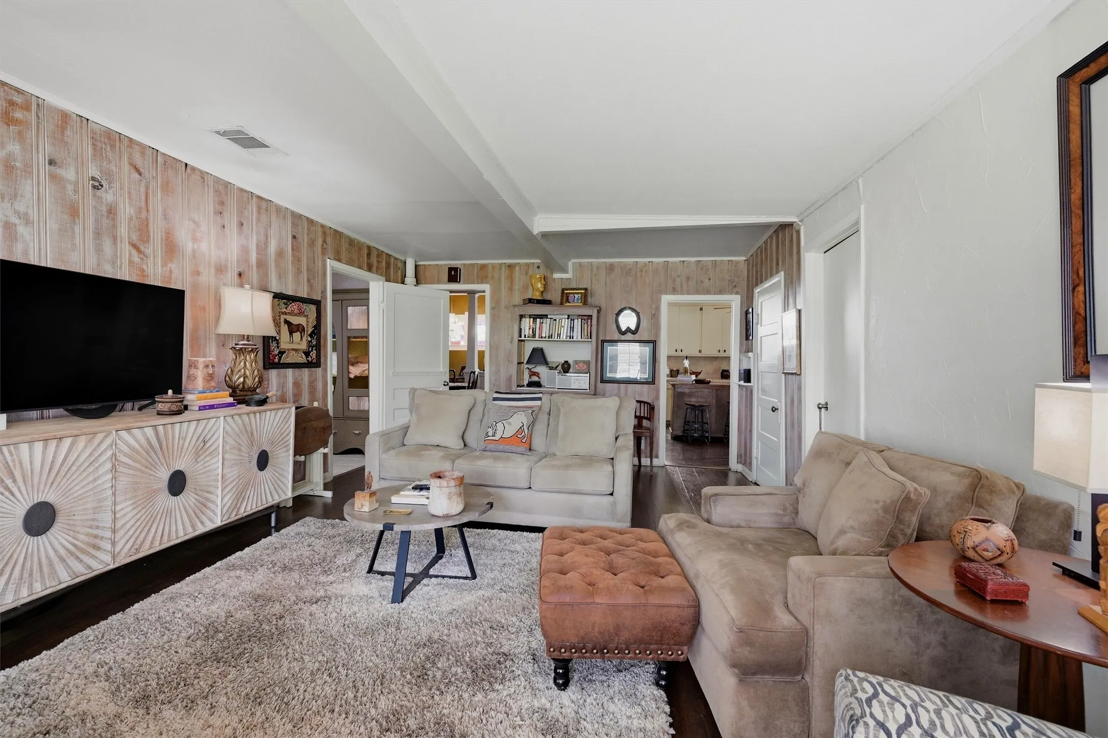 Single Family Residence For Sale in Collin County , 202 E Main Street, Celina, Texas 75009, 3 Bedrooms, 2 Bathrooms, Garage spaces, 2,392 Sqft, built in 1915, Price $1,800,000, mls#21269325, Real Estate Agent in Celina, Homes For Sale in Collin county, Homes For Sale in Celina, Realtor in Celina Texas, Real Estate Brokerage Independent Realty Texas, Luminita Cordes Realtor