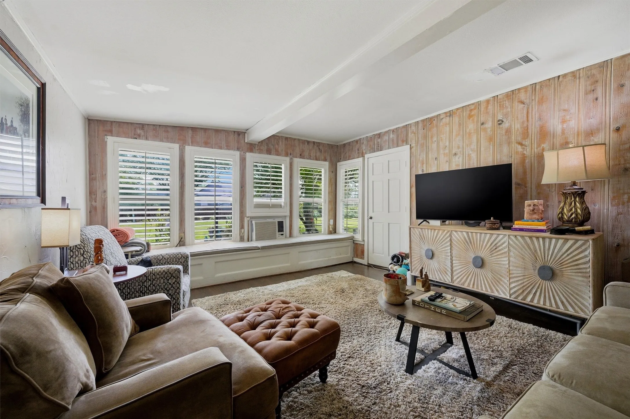 Single Family Residence For Sale in Collin County , 202 E Main Street, Celina, Texas 75009, 3 Bedrooms, 2 Bathrooms, Garage spaces, 2,392 Sqft, built in 1915, Price $1,800,000, mls#21269325, Real Estate Agent in Celina, Homes For Sale in Collin county, Homes For Sale in Celina, Realtor in Celina Texas, Real Estate Brokerage Independent Realty Texas, Luminita Cordes Realtor