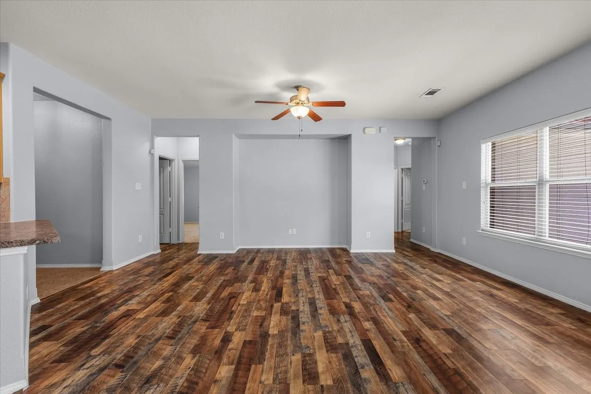 Single Family Residence For Sale in Tarrant County , 4604 Fern Valley Drive, Fort Worth, Texas 76244, 3 Bedroom, 2 Bathroom, 2 Garage spaces, 1,404 Sqft, built in 2011, Price $299,000, mls#21311764, Real Estate Agent in Fort Worth, Homes For Sale in Tarrant county, Homes For Sale in Fort Worth, Realtor in Fort Worth Texas, Real Estate Brokerage Independent Realty Texas, Luminita Cordes Realtor
