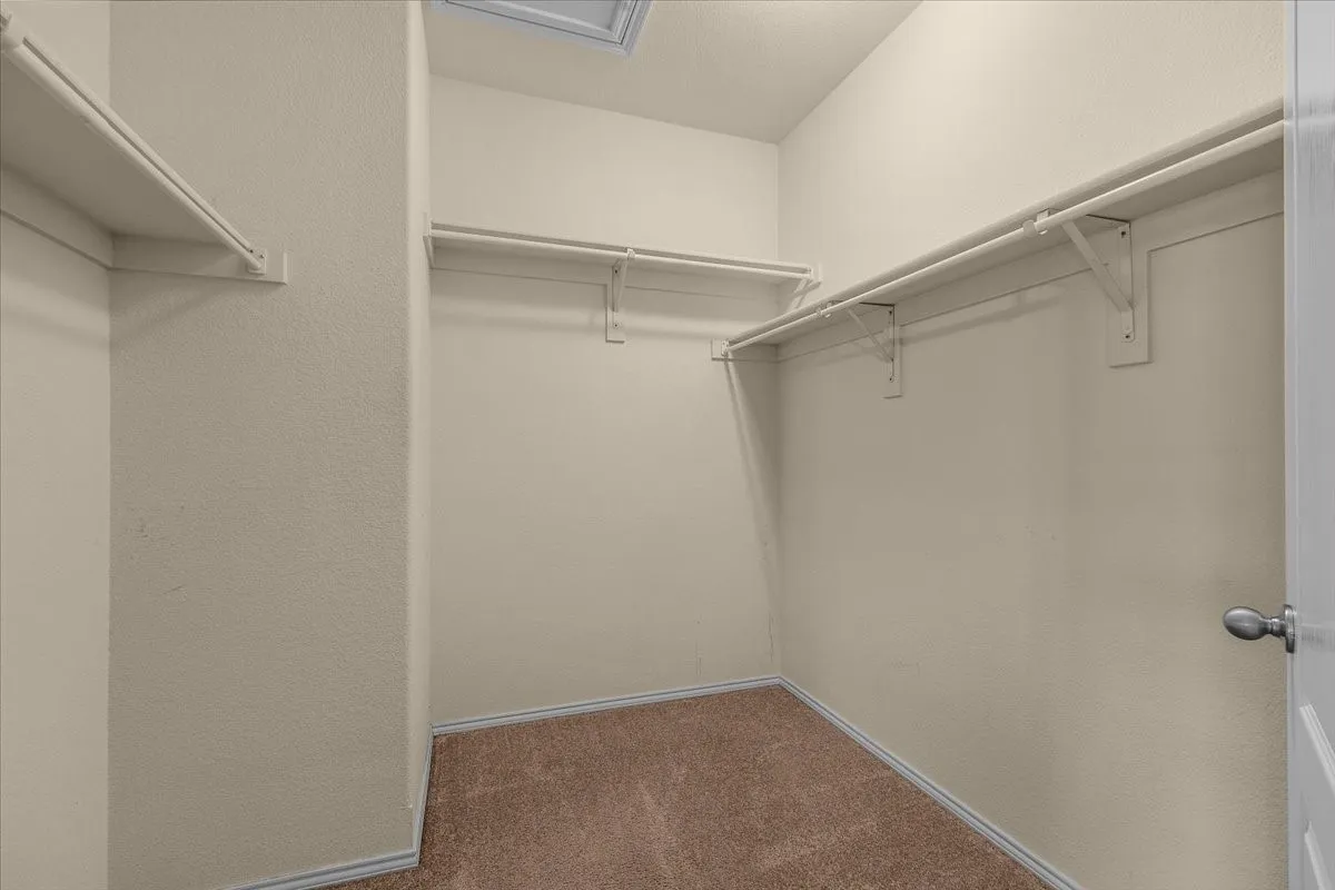Single Family Residence For Sale in Tarrant County , 4604 Fern Valley Drive, Fort Worth, Texas 76244, 3 Bedroom, 2 Bathroom, 2 Garage spaces, 1,404 Sqft, built in 2011, Price $299,000, mls#21311764, Real Estate Agent in Fort Worth, Homes For Sale in Tarrant county, Homes For Sale in Fort Worth, Realtor in Fort Worth Texas, Real Estate Brokerage Independent Realty Texas, Luminita Cordes Realtor