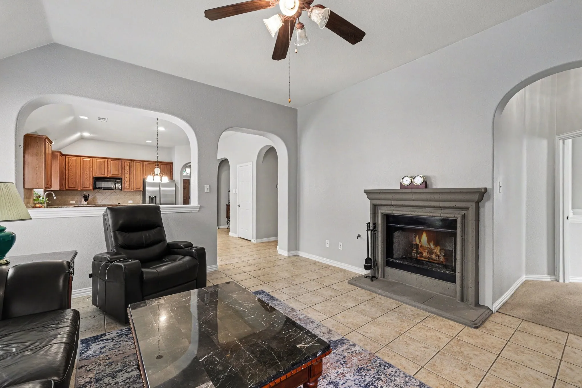 Single Family Residence For Sale in Denton County , 8586 Robertson Drive, Frisco, Texas 75036, 3 Bedroom, 2 Bathroom, 2 Garage spaces, 2,019 Sqft, built in 2005, mls#21310103, Real Estate Agent in Frisco, Homes For Sale in Denton county, Homes For Sale in Frisco, Realtor in Frisco Texas, Real Estate Brokerage Independent Realty Texas, Luminita Cordes Realtor