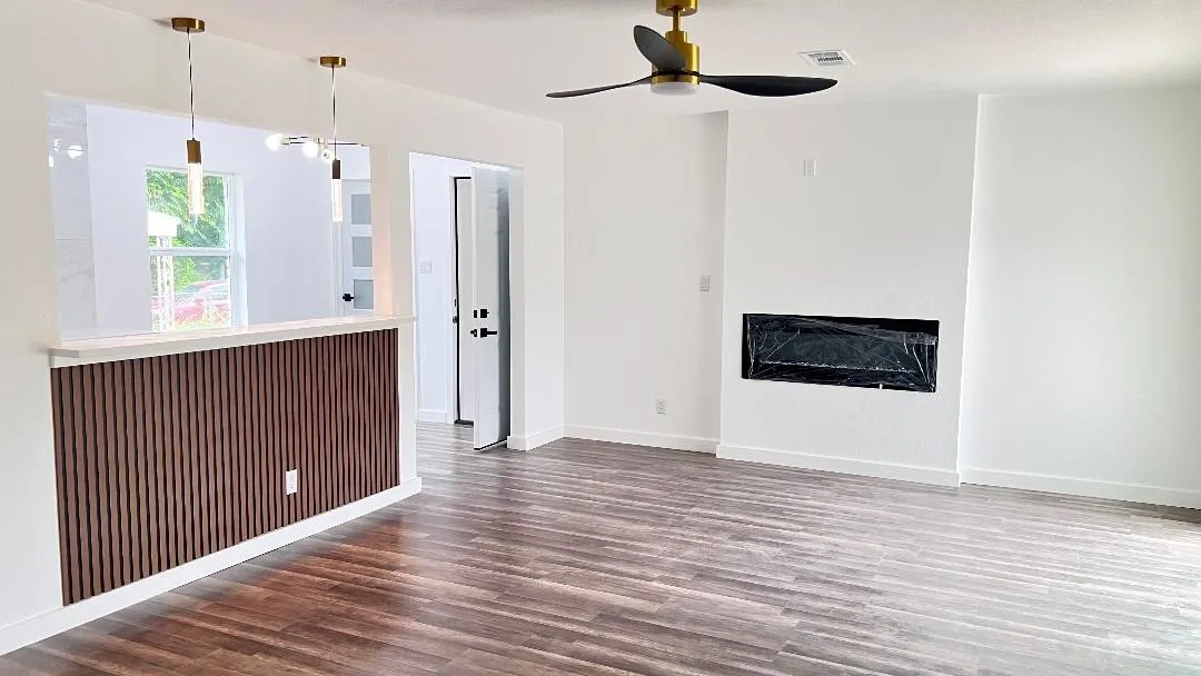 Single Family Residence For Sale in Dallas County , 1711 Heather Glen Drive, Dallas, Texas 75232, 3 Bedroom, 3 Bathroom, 2 Garage spaces, 1,578 Sqft, built in 1963, mls#21308454, Real Estate Agent in Dallas, Homes For Sale in Dallas county, Homes For Sale in Dallas, Realtor in Dallas Texas, Real Estate Brokerage Independent Realty Texas, Luminita Cordes Realtor