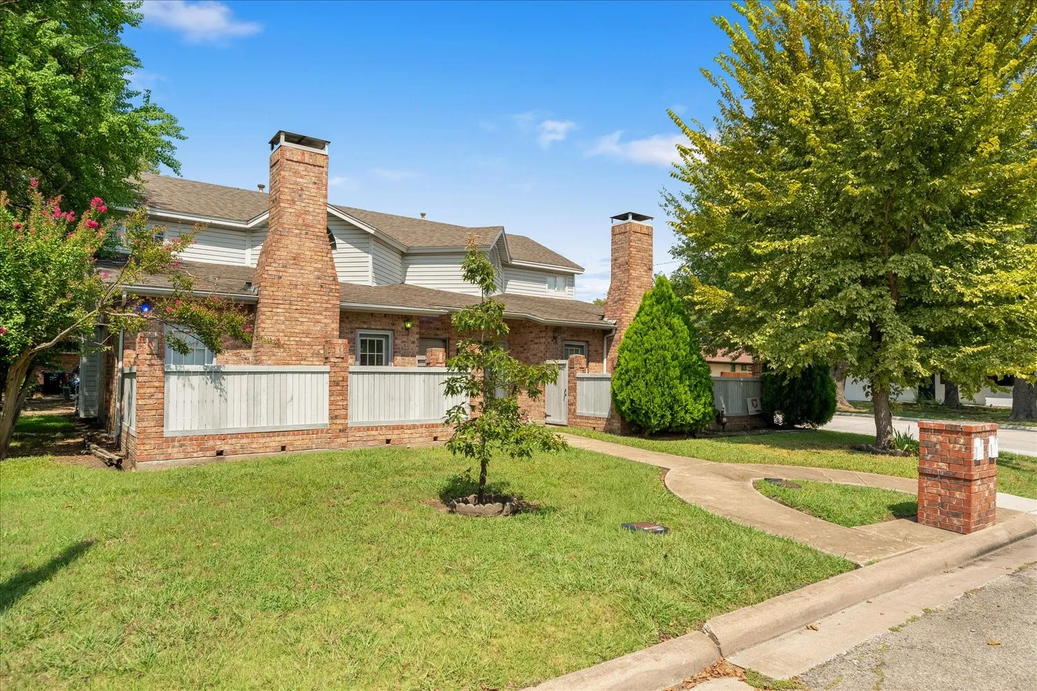 Duplex For Sale in Hunt County , 2602 Highland Street, Greenville, Texas 75402, 6 Bedrooms, 4 Bathrooms, Garage spaces, 0 Sqft, built in 1985, Price $449,500, mls#21311823, Real Estate Agent in Greenville, Homes For Sale in Hunt county, Homes For Sale in Greenville, Realtor in Greenville Texas, Real Estate Brokerage Independent Realty Texas, Luminita Cordes Realtor