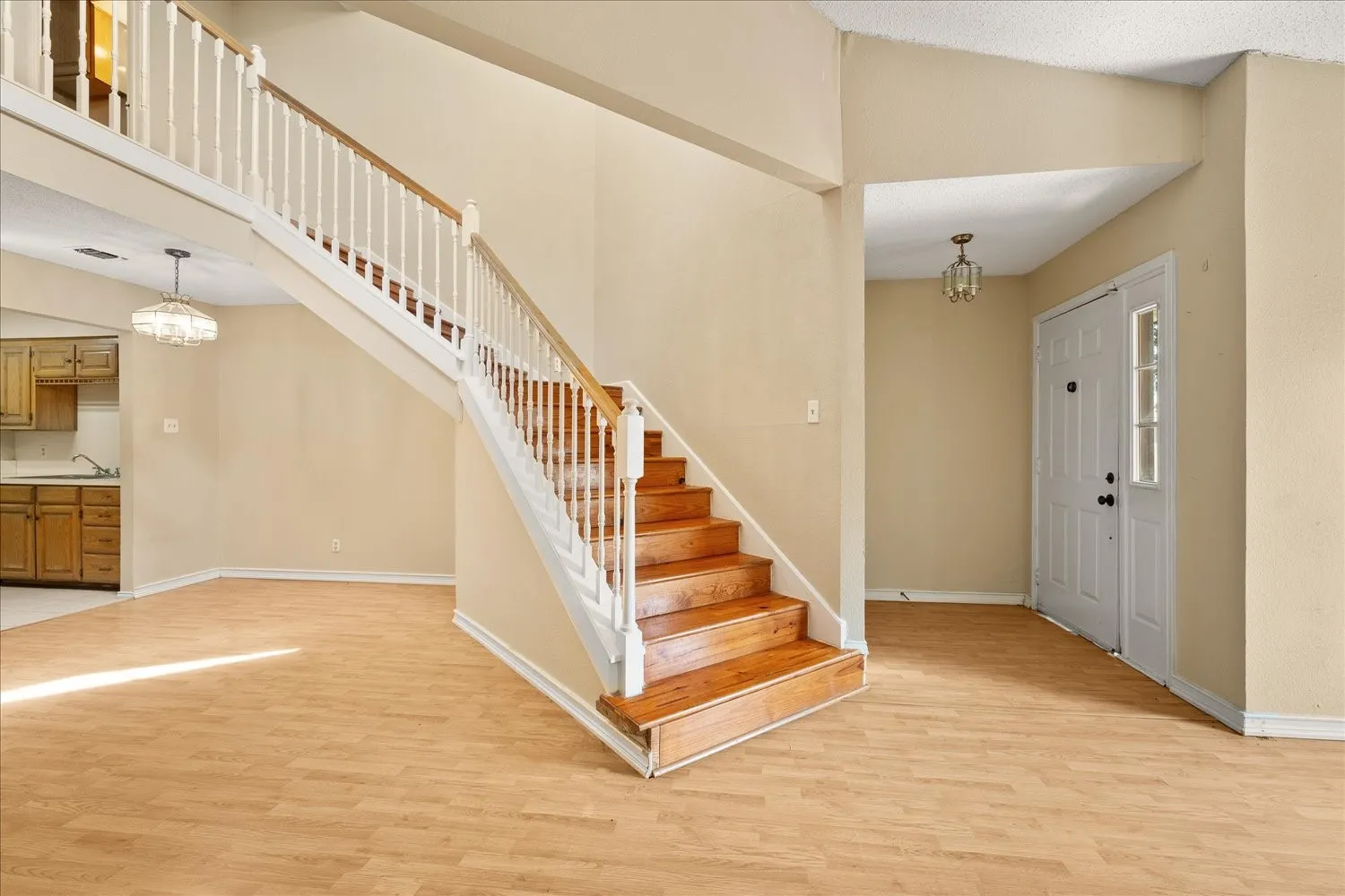 Duplex For Sale in Hunt County , 2602 Highland Street, Greenville, Texas 75402, 6 Bedrooms, 4 Bathrooms, Garage spaces, 0 Sqft, built in 1985, Price $449,500, mls#21311823, Real Estate Agent in Greenville, Homes For Sale in Hunt county, Homes For Sale in Greenville, Realtor in Greenville Texas, Real Estate Brokerage Independent Realty Texas, Luminita Cordes Realtor
