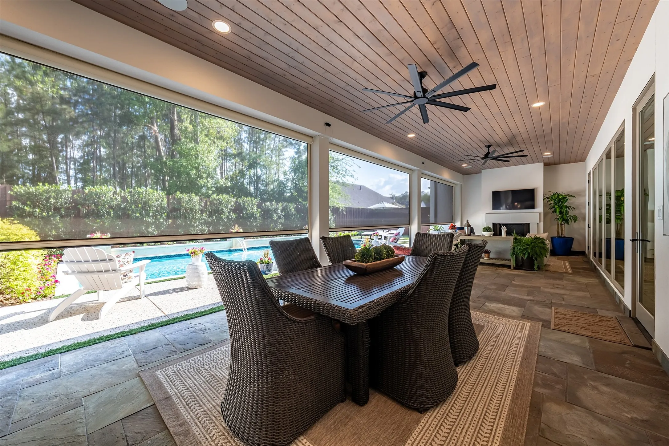 Single Family Residence For Sale in Smith County , 3004 Forest Trail, Tyler, Texas 75703, 4 Bedroom, 5 Bathroom, 3 Garage spaces, 4,514 Sqft, built in 2022, mls#21311830, Real Estate Agent in Tyler, Homes For Sale in Smith county, Homes For Sale in Tyler, Realtor in Tyler Texas, Real Estate Brokerage Independent Realty Texas, Luminita Cordes Realtor