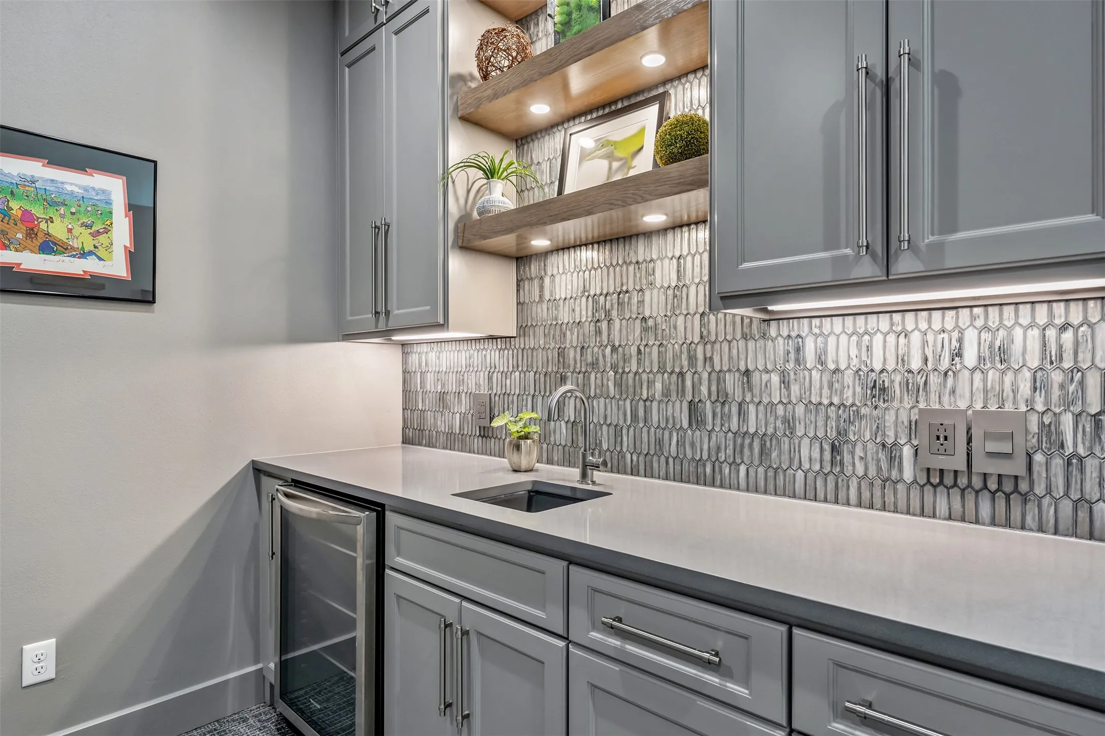 Single Family Residence For Sale in Smith County , 3004 Forest Trail, Tyler, Texas 75703, 4 Bedroom, 5 Bathroom, 3 Garage spaces, 4,514 Sqft, built in 2022, mls#21311830, Real Estate Agent in Tyler, Homes For Sale in Smith county, Homes For Sale in Tyler, Realtor in Tyler Texas, Real Estate Brokerage Independent Realty Texas, Luminita Cordes Realtor