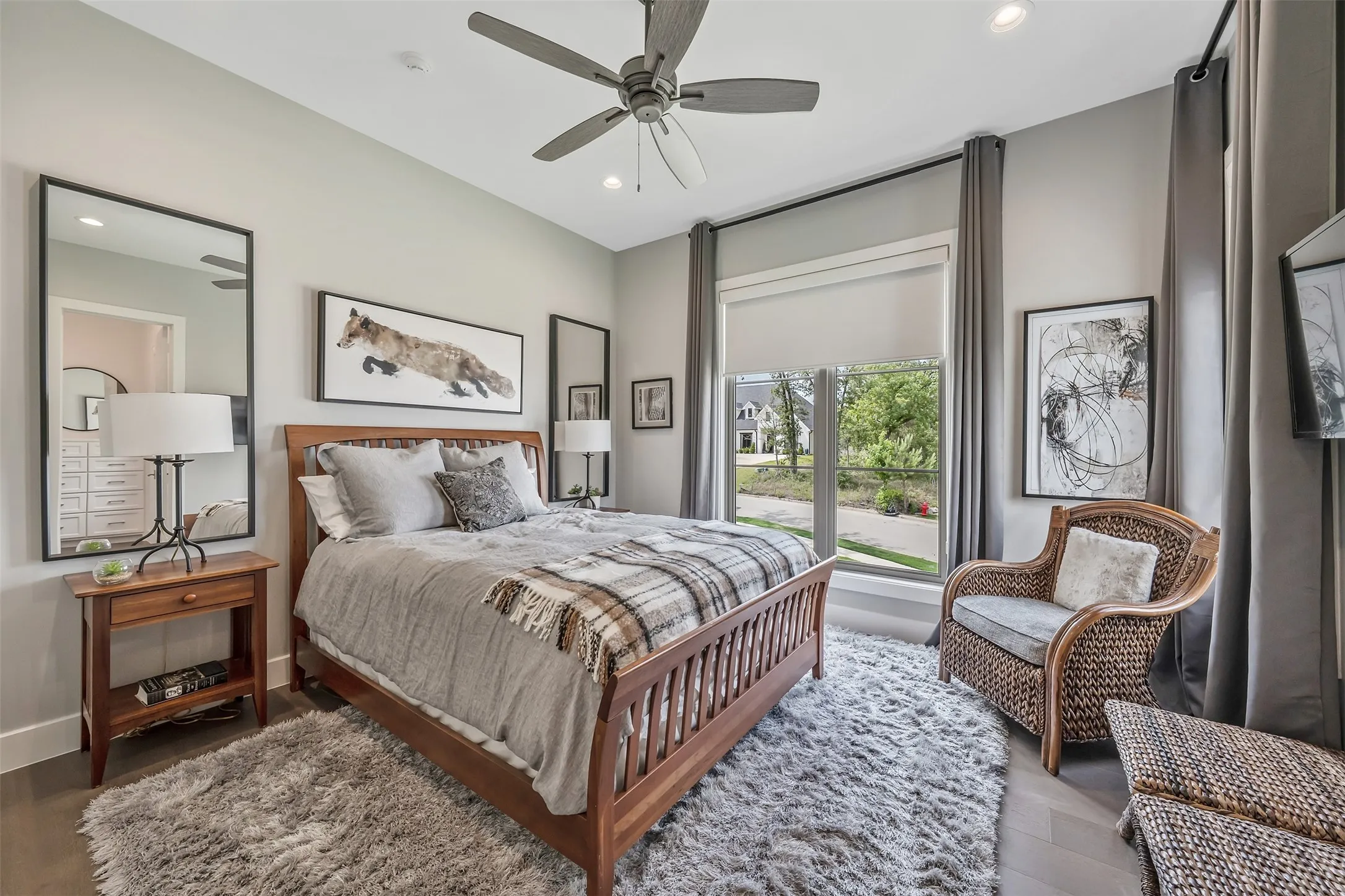Single Family Residence For Sale in Smith County , 3004 Forest Trail, Tyler, Texas 75703, 4 Bedroom, 5 Bathroom, 3 Garage spaces, 4,514 Sqft, built in 2022, mls#21311830, Real Estate Agent in Tyler, Homes For Sale in Smith county, Homes For Sale in Tyler, Realtor in Tyler Texas, Real Estate Brokerage Independent Realty Texas, Luminita Cordes Realtor