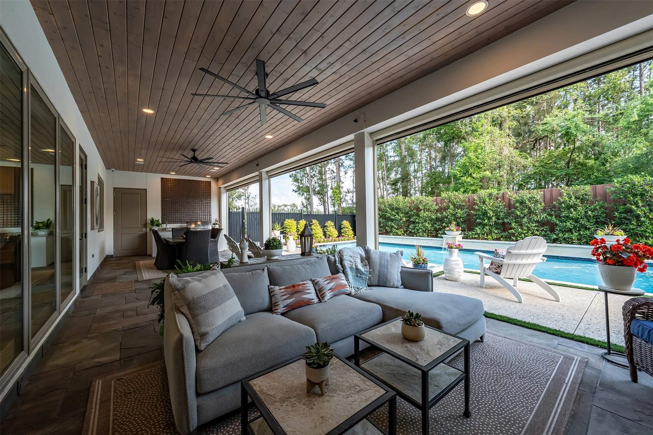 Single Family Residence For Sale in Smith County , 3004 Forest Trail, Tyler, Texas 75703, 4 Bedroom, 5 Bathroom, 3 Garage spaces, 4,514 Sqft, built in 2022, mls#21311830, Real Estate Agent in Tyler, Homes For Sale in Smith county, Homes For Sale in Tyler, Realtor in Tyler Texas, Real Estate Brokerage Independent Realty Texas, Luminita Cordes Realtor