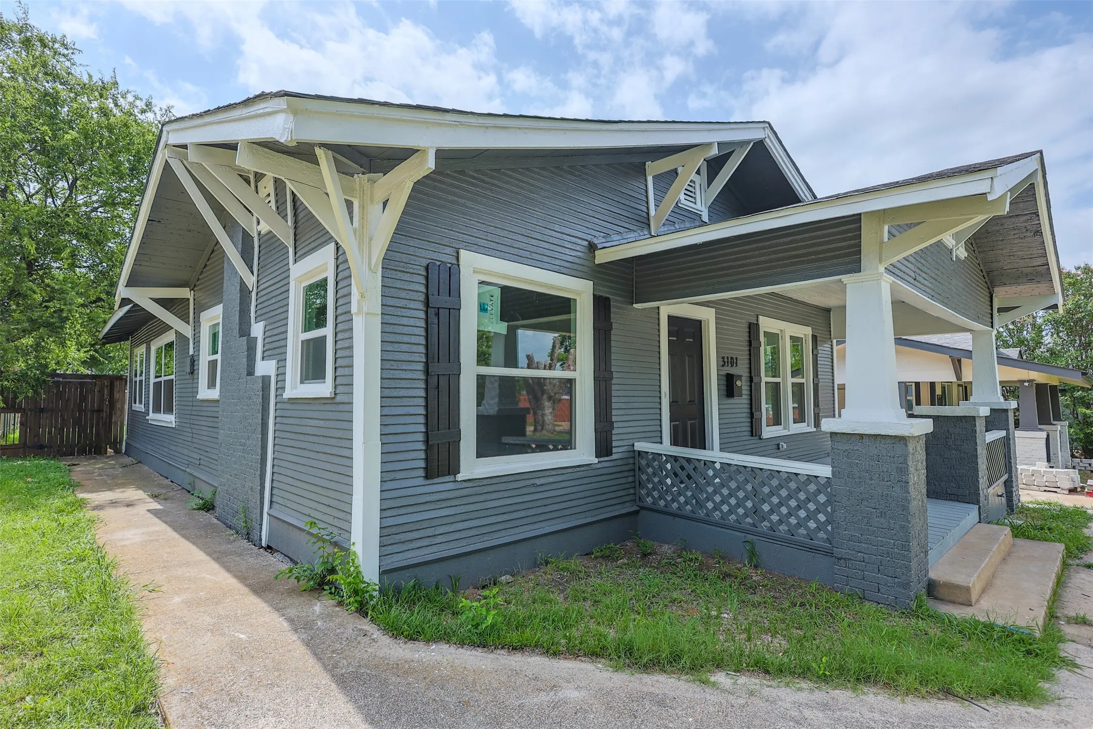 Single Family Residence For Sale in Tarrant County , 3101 Erie Street, Fort Worth, Texas 76112, 3 Bedroom, 1 Bathroom, Garage spaces, 1,178 Sqft, built in 1924, mls#21311839, Real Estate Agent in Fort Worth, Homes For Sale in Tarrant county, Homes For Sale in Fort Worth, Realtor in Fort Worth Texas, Real Estate Brokerage Independent Realty Texas, Luminita Cordes Realtor