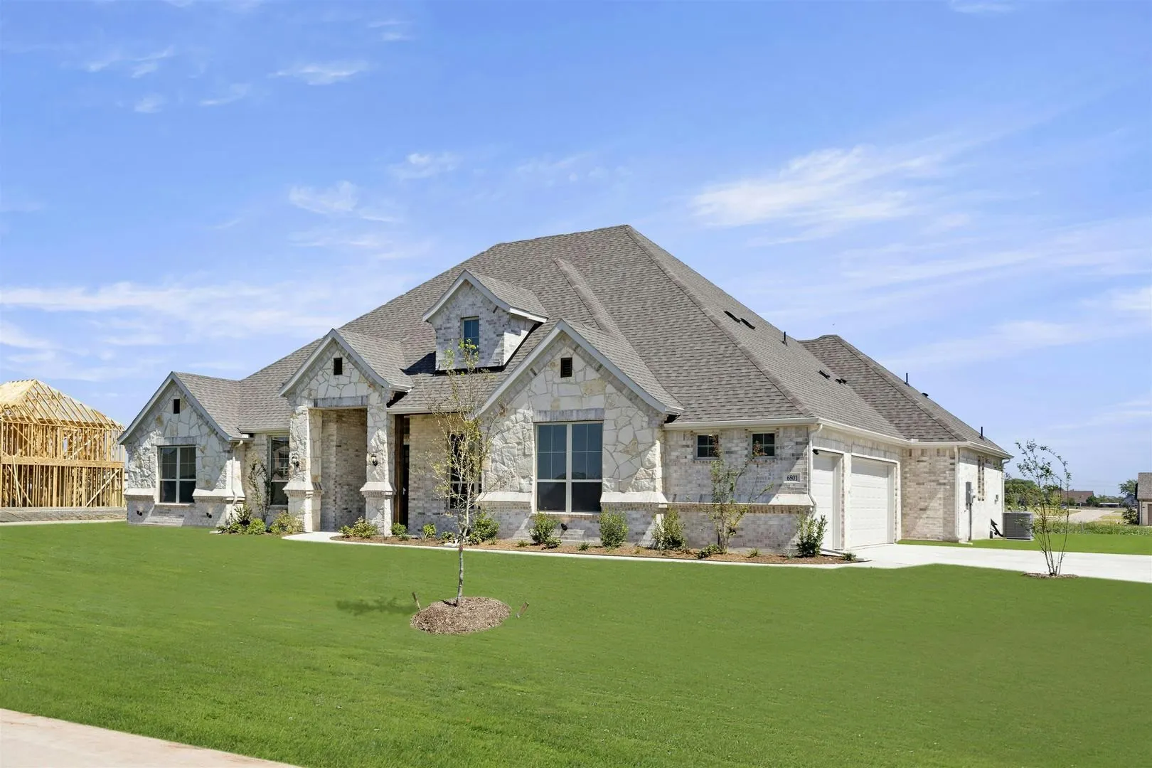 Single Family Residence For Sale in Ellis County , 313 Hollingsworth Lane, Glenn Heights, Texas 75154, 4 Bedroom, 3 Bathroom, 3 Garage spaces, 3,025 Sqft, built in 2024, Price $616,195, mls#21311841, Real Estate Agent in Glenn Heights, Homes For Sale in Ellis county, Homes For Sale in Glenn Heights, Realtor in Glenn Heights Texas, Real Estate Brokerage Independent Realty Texas, Luminita Cordes Realtor
