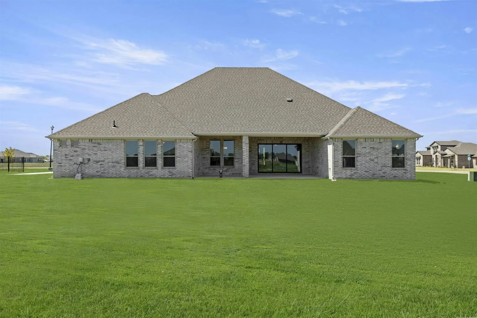 Single Family Residence For Sale in Ellis County , 313 Hollingsworth Lane, Glenn Heights, Texas 75154, 4 Bedroom, 3 Bathroom, 3 Garage spaces, 3,025 Sqft, built in 2024, Price $616,195, mls#21311841, Real Estate Agent in Glenn Heights, Homes For Sale in Ellis county, Homes For Sale in Glenn Heights, Realtor in Glenn Heights Texas, Real Estate Brokerage Independent Realty Texas, Luminita Cordes Realtor