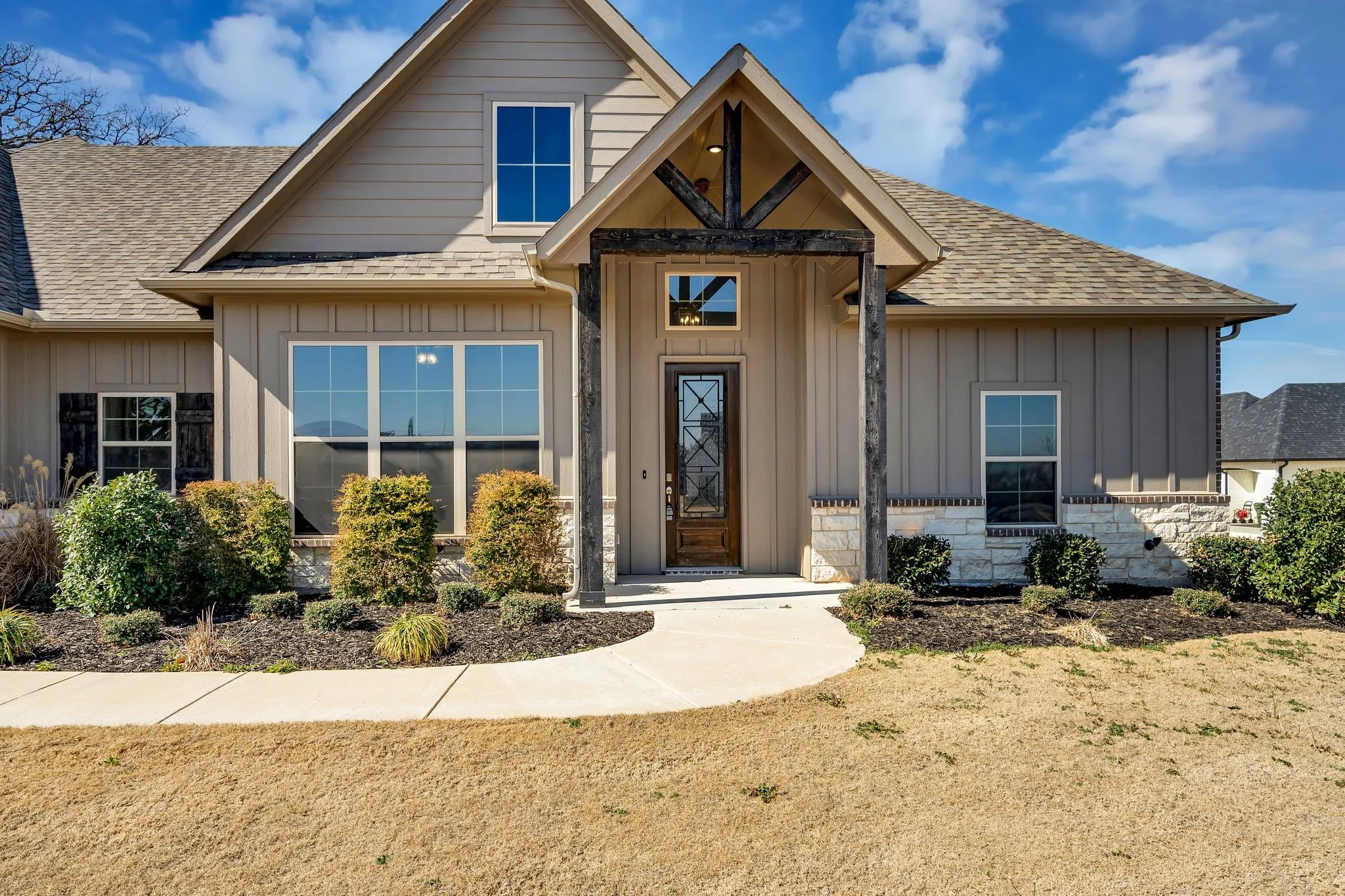 Single Family Residence For Sale in Wise County , 175 Quail Ridge Court, Decatur, Texas 76234, 3 Bedroom, 3 Bathroom, 2 Garage spaces, 2,466 Sqft, built in 2023, mls#21311712, Real Estate Agent in Decatur, Homes For Sale in Wise county, Homes For Sale in Decatur, Realtor in Decatur Texas, Real Estate Brokerage Independent Realty Texas, Luminita Cordes Realtor