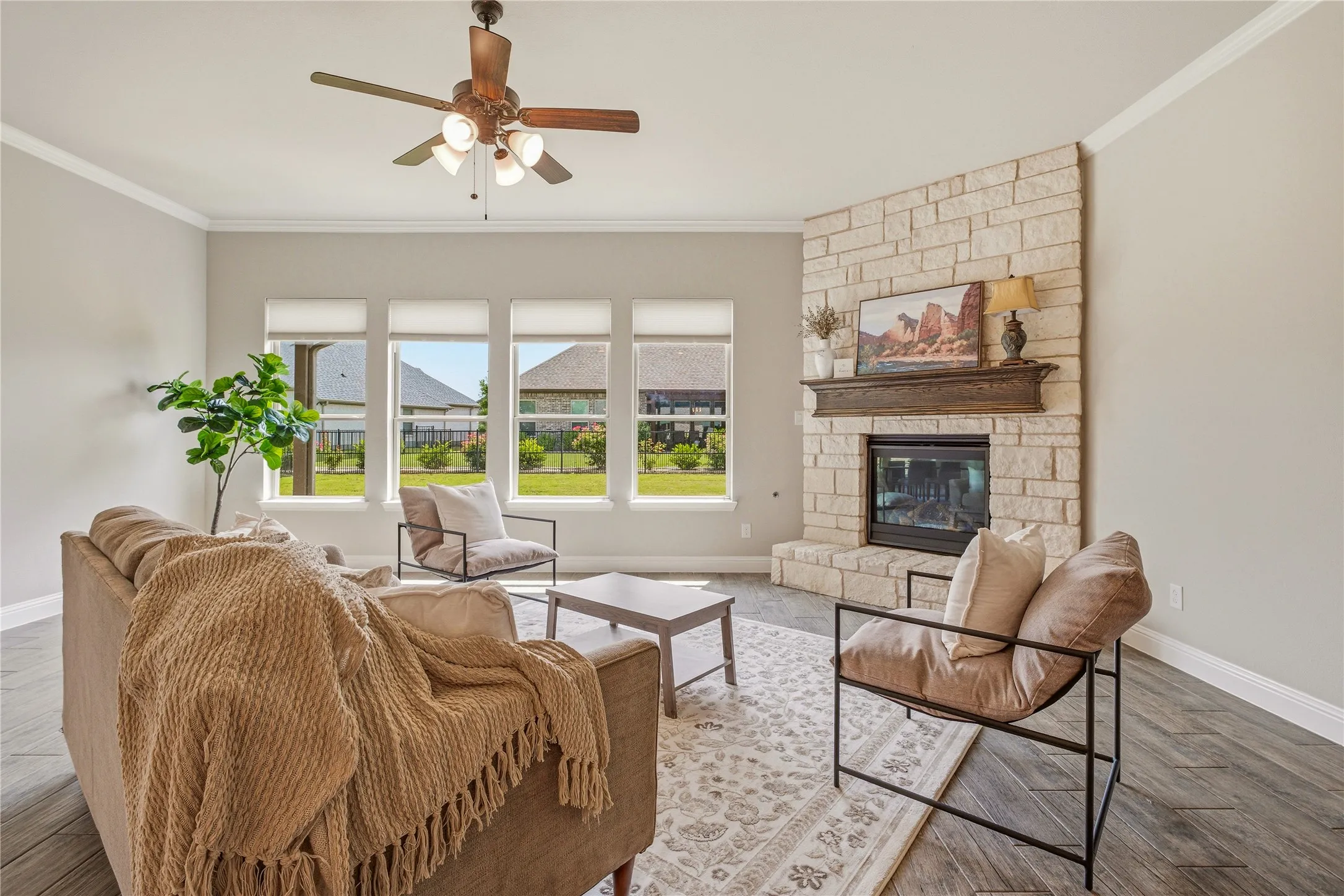 Single Family Residence For Sale in Hood County , 1086 Mickelson Drive, Granbury, Texas 76048, 4 Bedroom, 3 Bathroom, 2 Garage spaces, 2,665 Sqft, built in 2021, mls#21309882, Real Estate Agent in Granbury, Homes For Sale in Hood county, Homes For Sale in Granbury, Realtor in Granbury Texas, Real Estate Brokerage Independent Realty Texas, Luminita Cordes Realtor