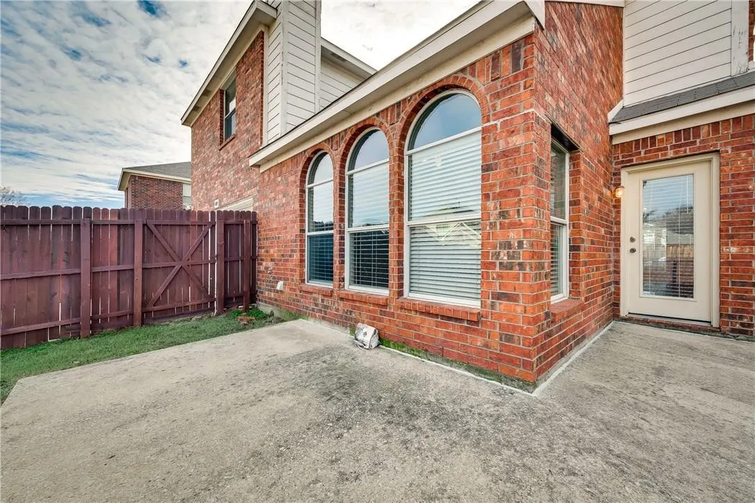 Single Family Residence For Rent in Collin County , 409 Knoll Park Court, Mc Kinney, Texas 75072, 4 Bedroom, 3 Bathroom, Garage spaces, 2,279 Sqft, built in 2003, mls#21311898, Real Estate Agent in Mc Kinney, Homes For Rent in Collin county, Homes For Rent in Mc Kinney, Realtor in Mc Kinney Texas, Real Estate Brokerage Independent Realty Texas, Luminita Cordes Realtor