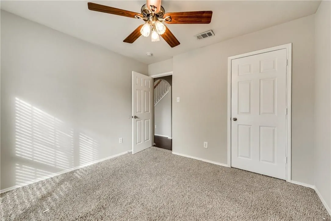 Single Family Residence For Rent in Collin County , 409 Knoll Park Court, Mc Kinney, Texas 75072, 4 Bedroom, 3 Bathroom, Garage spaces, 2,279 Sqft, built in 2003, mls#21311898, Real Estate Agent in Mc Kinney, Homes For Rent in Collin county, Homes For Rent in Mc Kinney, Realtor in Mc Kinney Texas, Real Estate Brokerage Independent Realty Texas, Luminita Cordes Realtor