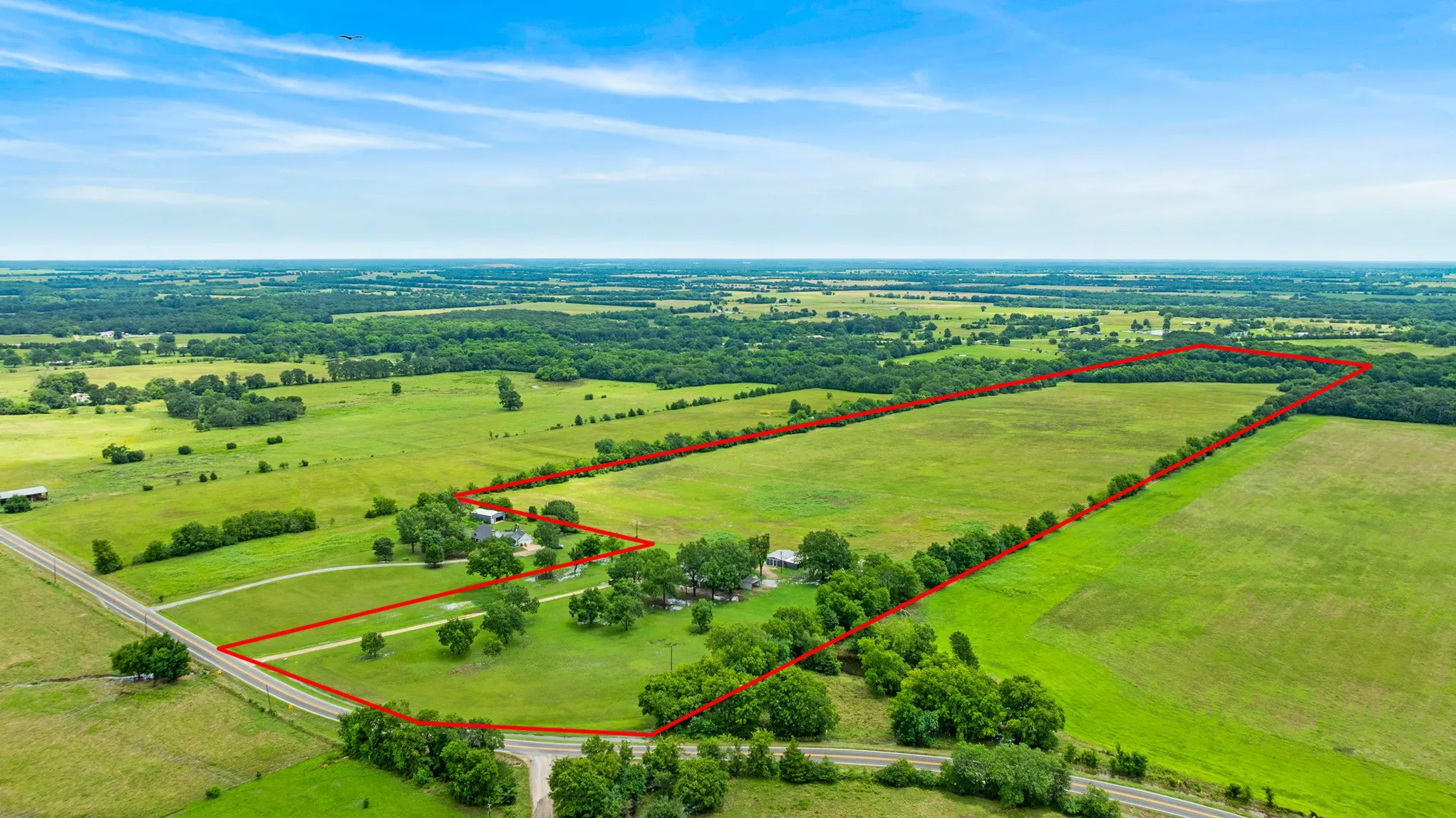 Farm For Sale in Lamar County , 1285 FARM ROAD 196, Pattonville, Texas 75468, 3 Bedroom, 3 Bathroom, Garage spaces, 2,475 Sqft, built in 0, mls#21311912, Real Estate Agent in Pattonville, Homes For Sale in Lamar county, Homes For Sale in Pattonville, Realtor in Pattonville Texas, Real Estate Brokerage Independent Realty Texas, Luminita Cordes Realtor