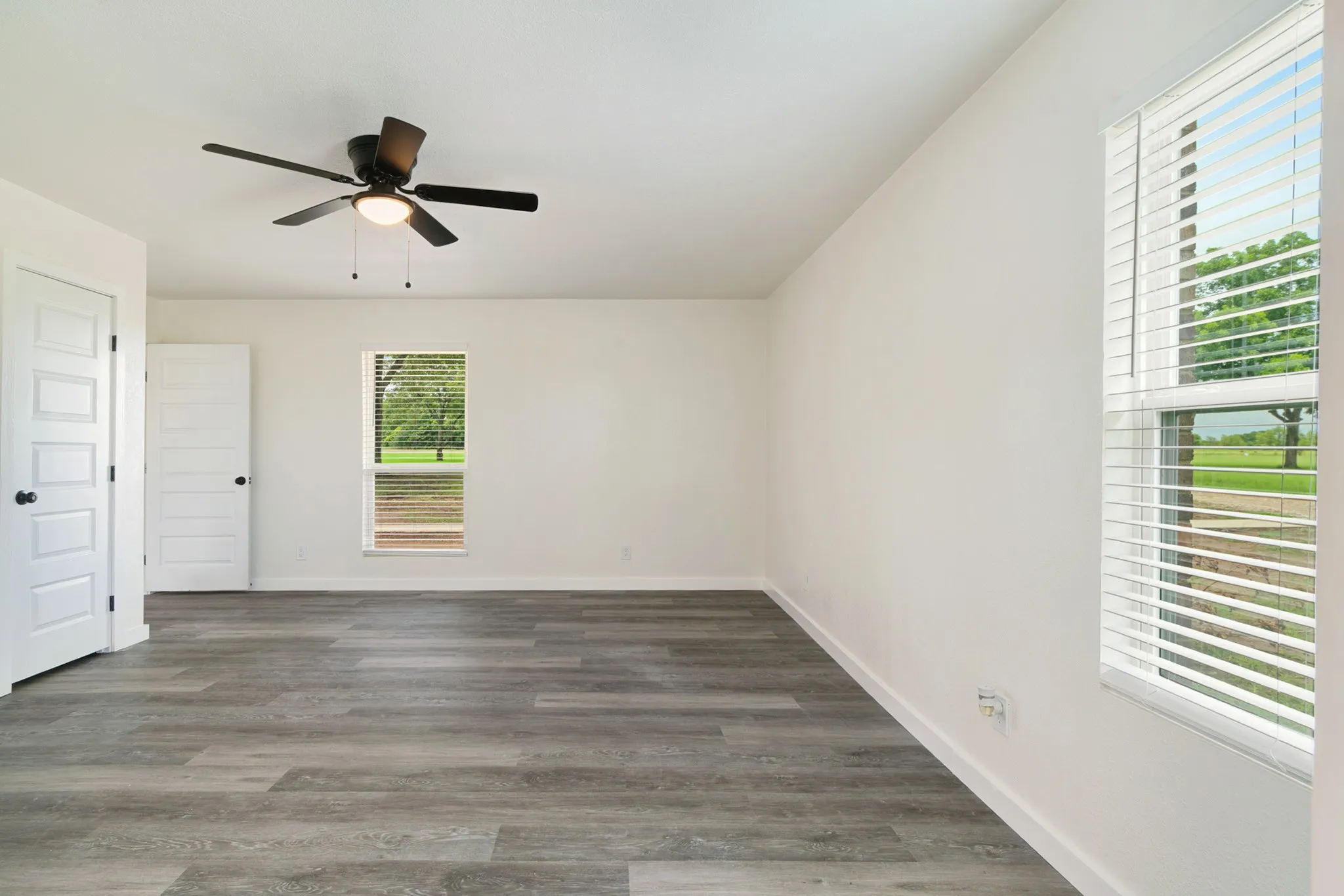 Farm For Sale in Lamar County , 1285 FARM ROAD 196, Pattonville, Texas 75468, 3 Bedroom, 3 Bathroom, Garage spaces, 2,475 Sqft, built in 0, mls#21311912, Real Estate Agent in Pattonville, Homes For Sale in Lamar county, Homes For Sale in Pattonville, Realtor in Pattonville Texas, Real Estate Brokerage Independent Realty Texas, Luminita Cordes Realtor