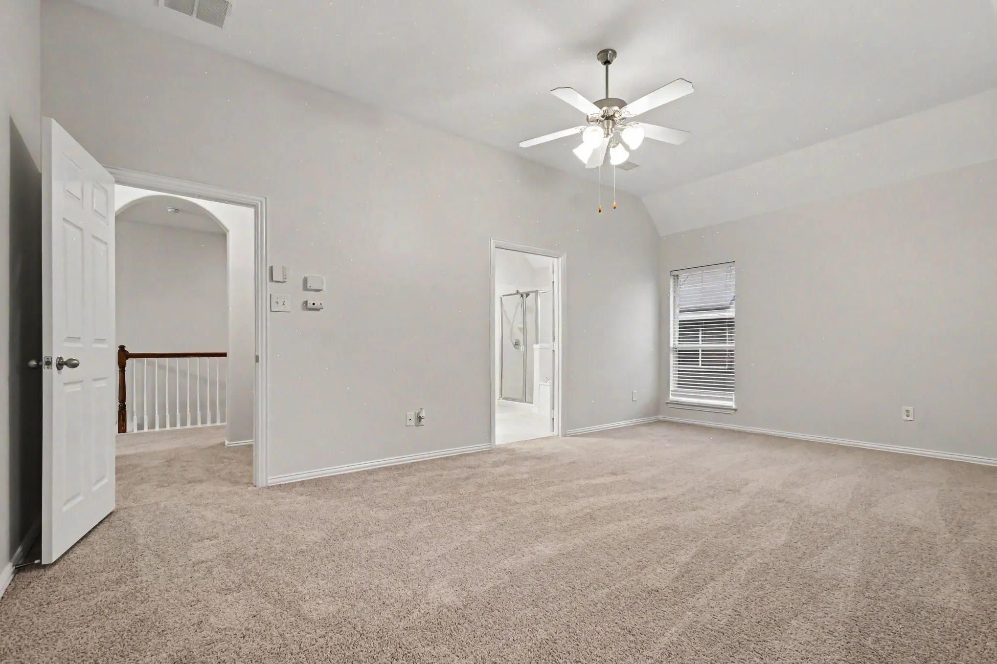 Single Family Residence For Sale in Denton County , 4111 Creek Hill Lane, Corinth, Texas 76208, 4 Bedroom, 3 Bathroom, 2 Garage spaces, 3,054 Sqft, built in 2003, mls#21311560, Real Estate Agent in Corinth, Homes For Sale in Denton county, Homes For Sale in Corinth, Realtor in Corinth Texas, Real Estate Brokerage Independent Realty Texas, Luminita Cordes Realtor
