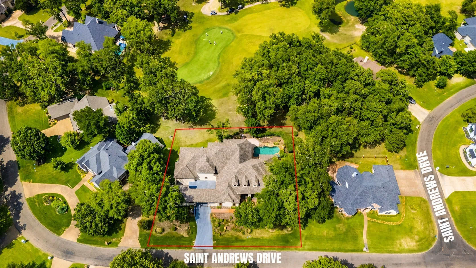 Single Family Residence For Sale in Henderson County , 299 Saint Andrews Drive, Mabank, Texas 75156, 4 Bedroom, 6 Bathroom, 4 Garage spaces, 5,991 Sqft, built in 2007, mls#21311722, Real Estate Agent in Mabank, Homes For Sale in Henderson county, Homes For Sale in Mabank, Realtor in Mabank Texas, Real Estate Brokerage Independent Realty Texas, Luminita Cordes Realtor
