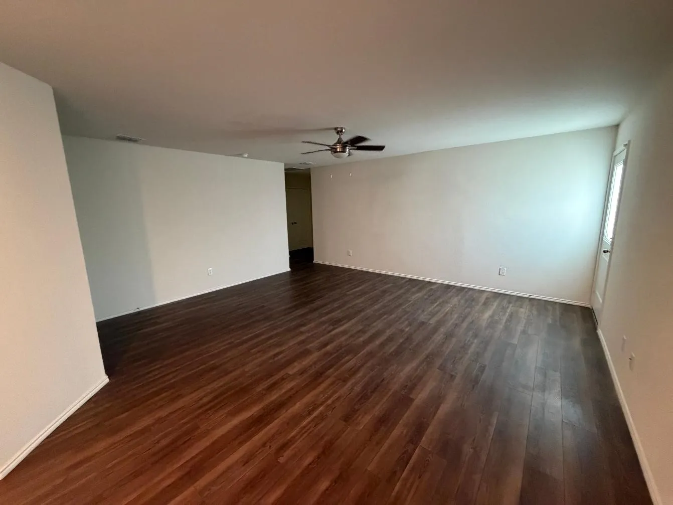 Single Family Residence For Rent in Collin County , 702 Slocum Way, Princeton, Texas 75407, 2 Bedroom, 1 Bathroom, 2 Garage spaces, 1,012 Sqft, built in 2020, mls#21311943, Real Estate Agent in Princeton, Homes For Rent in Collin county, Homes For Rent in Princeton, Realtor in Princeton Texas, Real Estate Brokerage Independent Realty Texas, Luminita Cordes Realtor