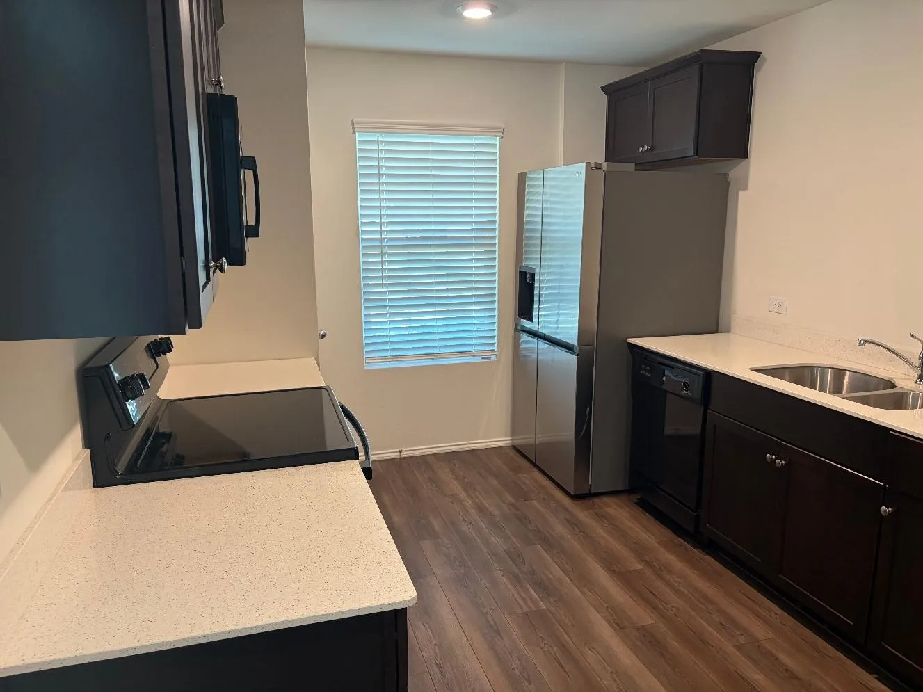Single Family Residence For Rent in Collin County , 702 Slocum Way, Princeton, Texas 75407, 2 Bedroom, 1 Bathroom, 2 Garage spaces, 1,012 Sqft, built in 2020, mls#21311943, Real Estate Agent in Princeton, Homes For Rent in Collin county, Homes For Rent in Princeton, Realtor in Princeton Texas, Real Estate Brokerage Independent Realty Texas, Luminita Cordes Realtor