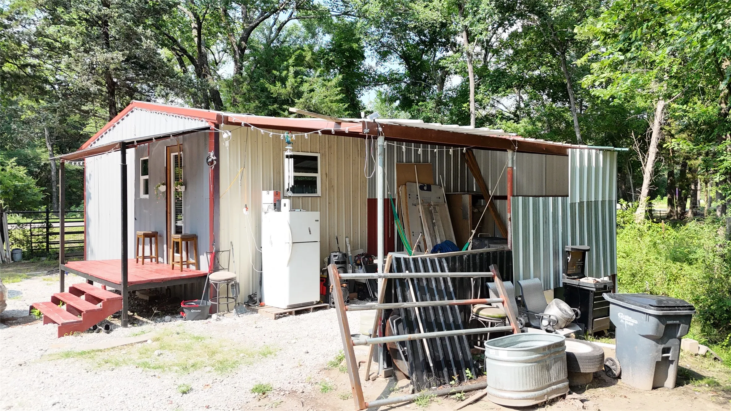 Single Family Residence For Sale in Hunt County , 1425 Northshore Road, Quinlan, Texas 75474, 2 Bedroom, 1 Bathroom, Garage spaces, 660 Sqft, built in 2024, mls#21311805, Real Estate Agent in Quinlan, Homes For Sale in Hunt county, Homes For Sale in Quinlan, Realtor in Quinlan Texas, Real Estate Brokerage Independent Realty Texas, Luminita Cordes Realtor
