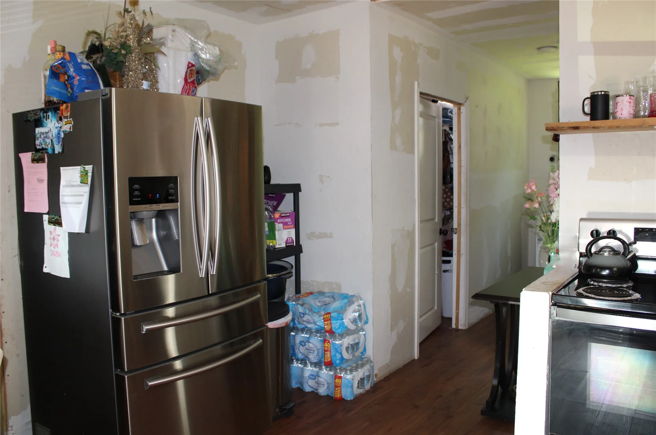 Single Family Residence For Sale in Hunt County , 1425 Northshore Road, Quinlan, Texas 75474, 2 Bedroom, 1 Bathroom, Garage spaces, 660 Sqft, built in 2024, mls#21311805, Real Estate Agent in Quinlan, Homes For Sale in Hunt county, Homes For Sale in Quinlan, Realtor in Quinlan Texas, Real Estate Brokerage Independent Realty Texas, Luminita Cordes Realtor