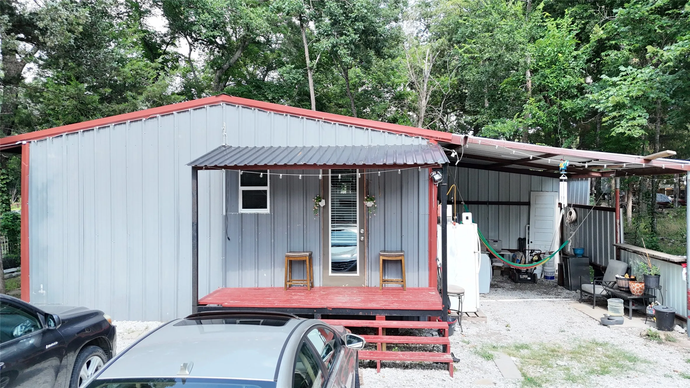 Single Family Residence For Sale in Hunt County , 1425 Northshore Road, Quinlan, Texas 75474, 2 Bedroom, 1 Bathroom, Garage spaces, 660 Sqft, built in 2024, mls#21311805, Real Estate Agent in Quinlan, Homes For Sale in Hunt county, Homes For Sale in Quinlan, Realtor in Quinlan Texas, Real Estate Brokerage Independent Realty Texas, Luminita Cordes Realtor