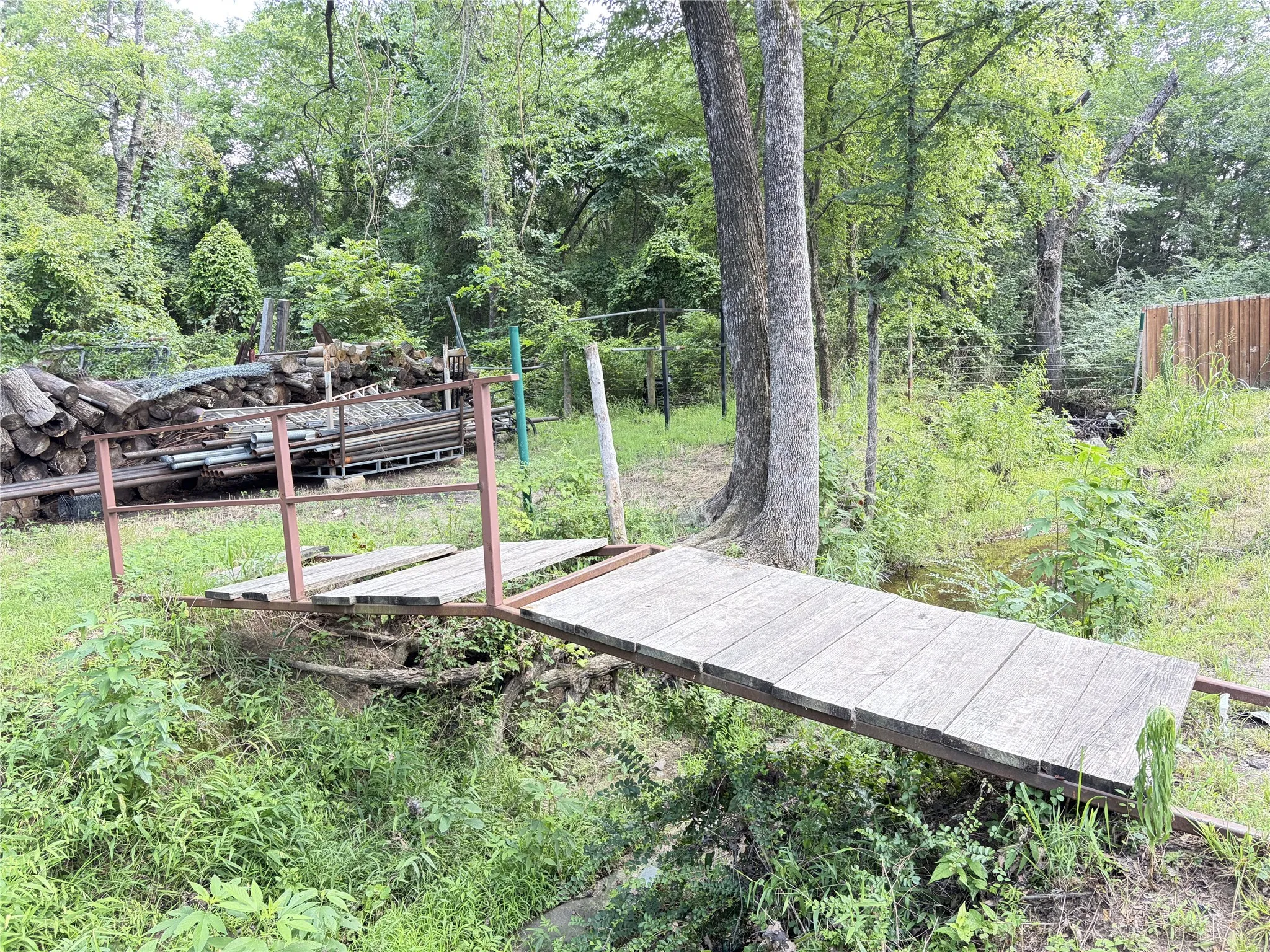 Single Family Residence For Sale in Hunt County , 1425 Northshore Road, Quinlan, Texas 75474, 2 Bedroom, 1 Bathroom, Garage spaces, 660 Sqft, built in 2024, mls#21311805, Real Estate Agent in Quinlan, Homes For Sale in Hunt county, Homes For Sale in Quinlan, Realtor in Quinlan Texas, Real Estate Brokerage Independent Realty Texas, Luminita Cordes Realtor