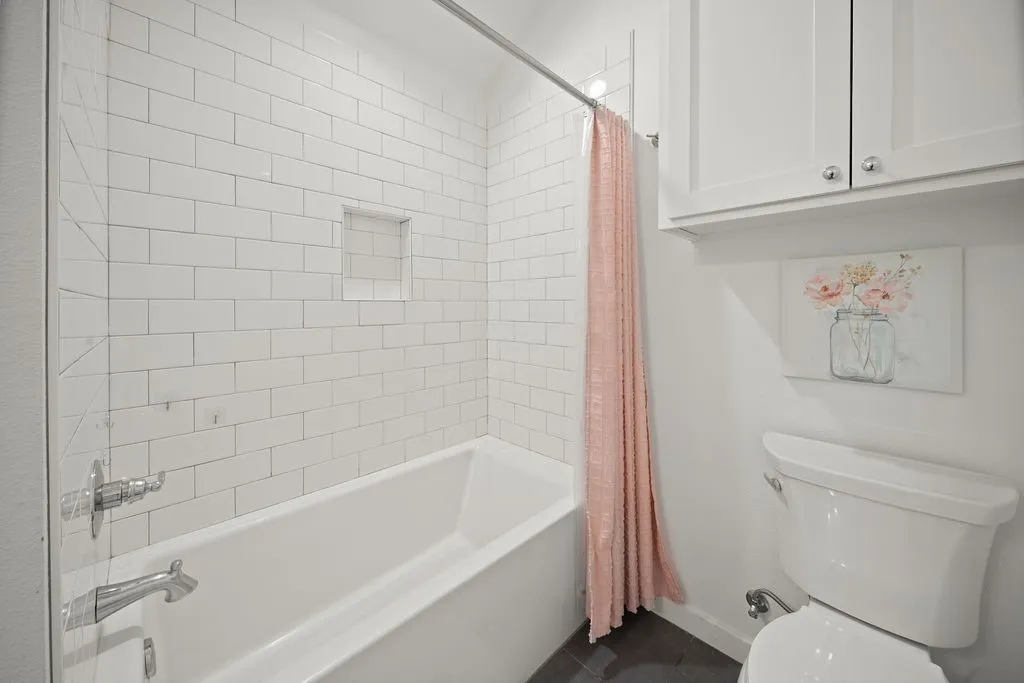 Single Family Residence For Sale in Smith County , 1121 Nate Circle, Bullard, Texas 75757, 4 Bedroom, 2 Bathroom, 2 Garage spaces, 1,971 Sqft, built in 2021, mls#21309891, Real Estate Agent in Bullard, Homes For Sale in Smith county, Homes For Sale in Bullard, Realtor in Bullard Texas, Real Estate Brokerage Independent Realty Texas, Luminita Cordes Realtor